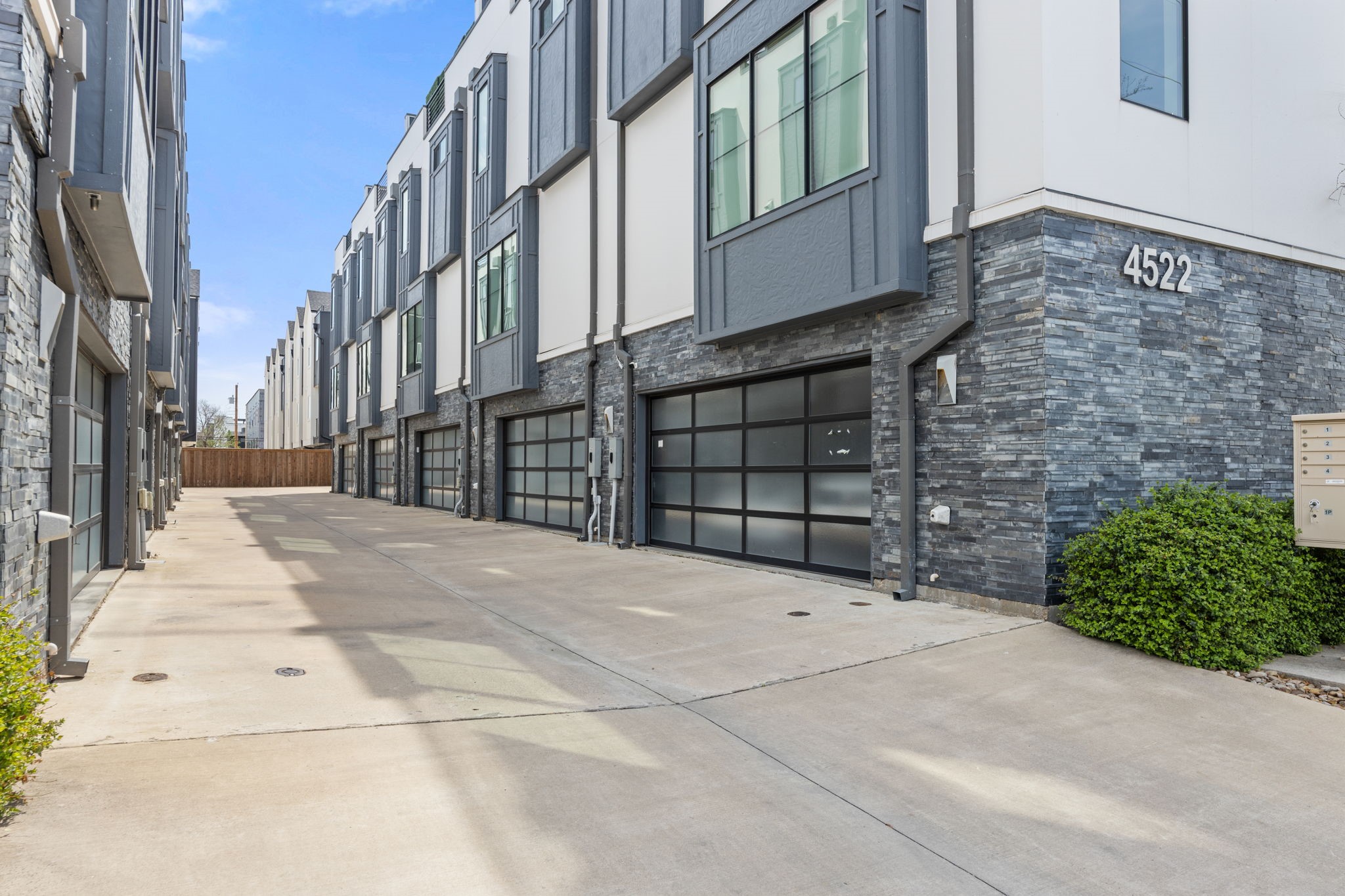 4522 Deere Street Dallas TX 75204
