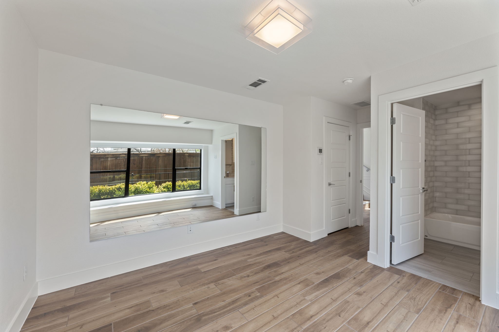 4522 Deere Street Dallas TX 75204