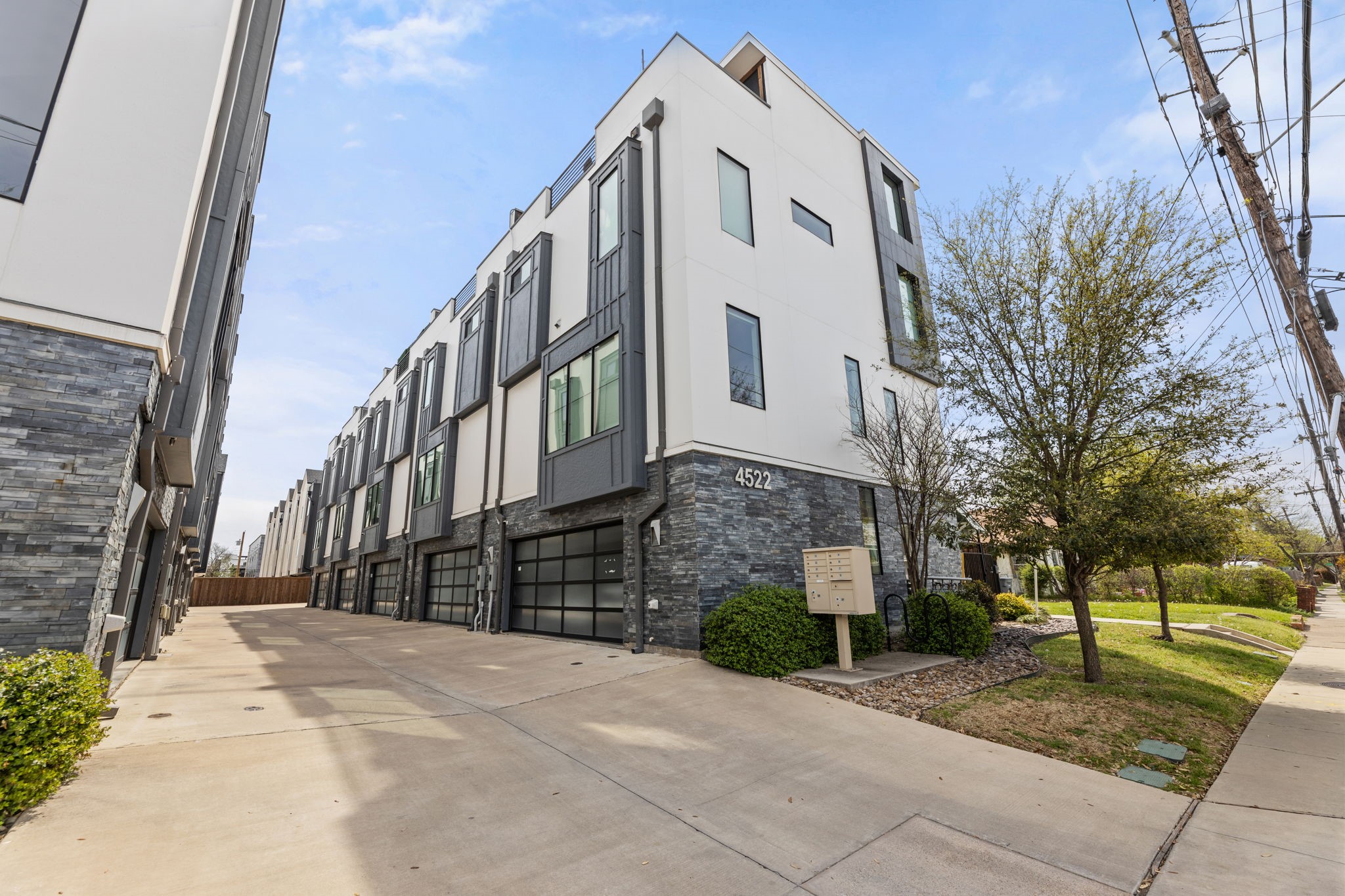 4522 Deere Street Dallas TX 75204