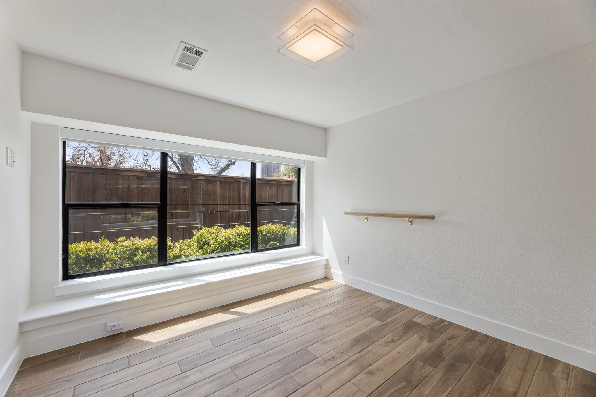 4522 Deere Street Dallas TX 75204