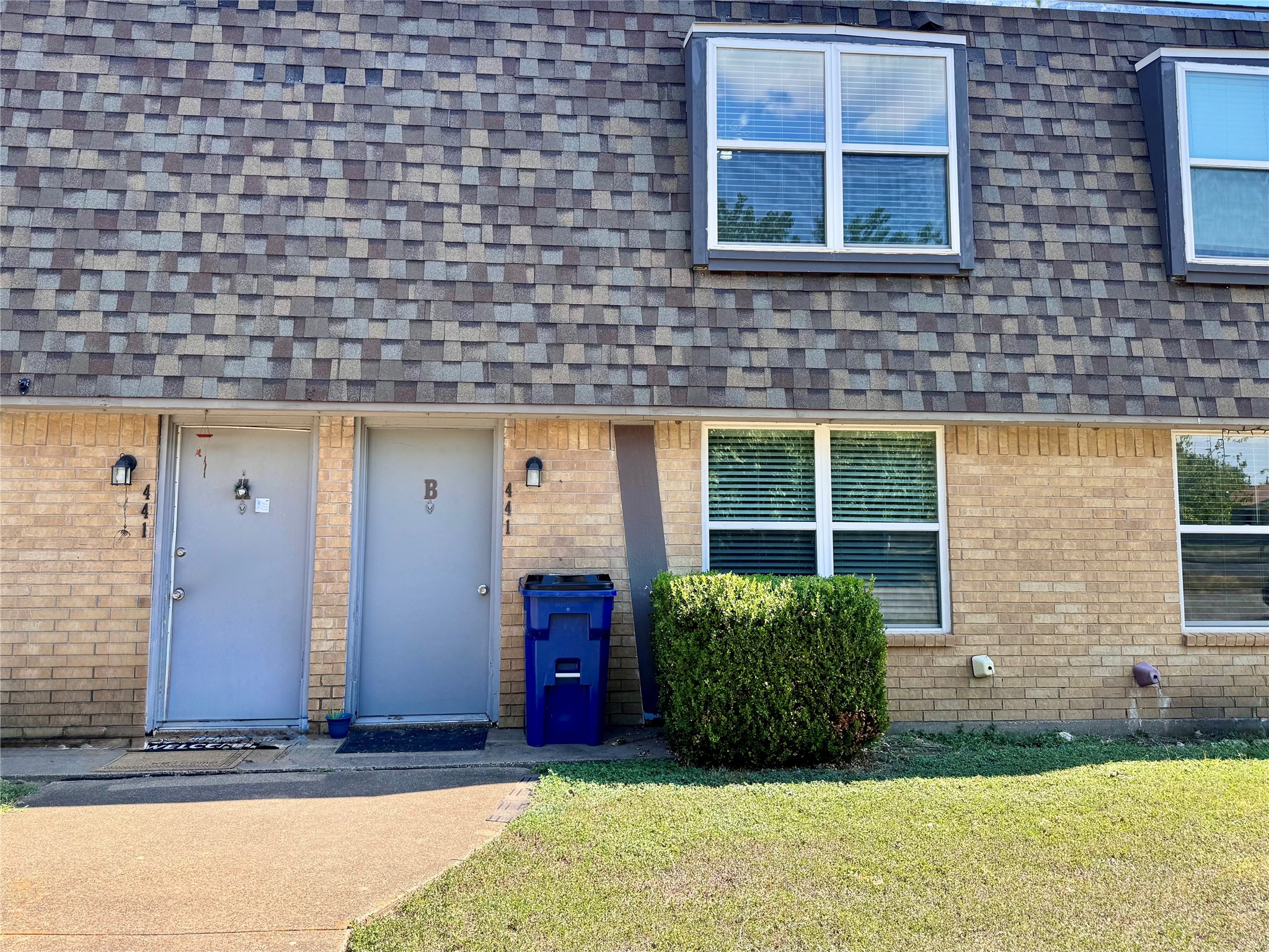 441 Thomas Street Burleson TX 76028