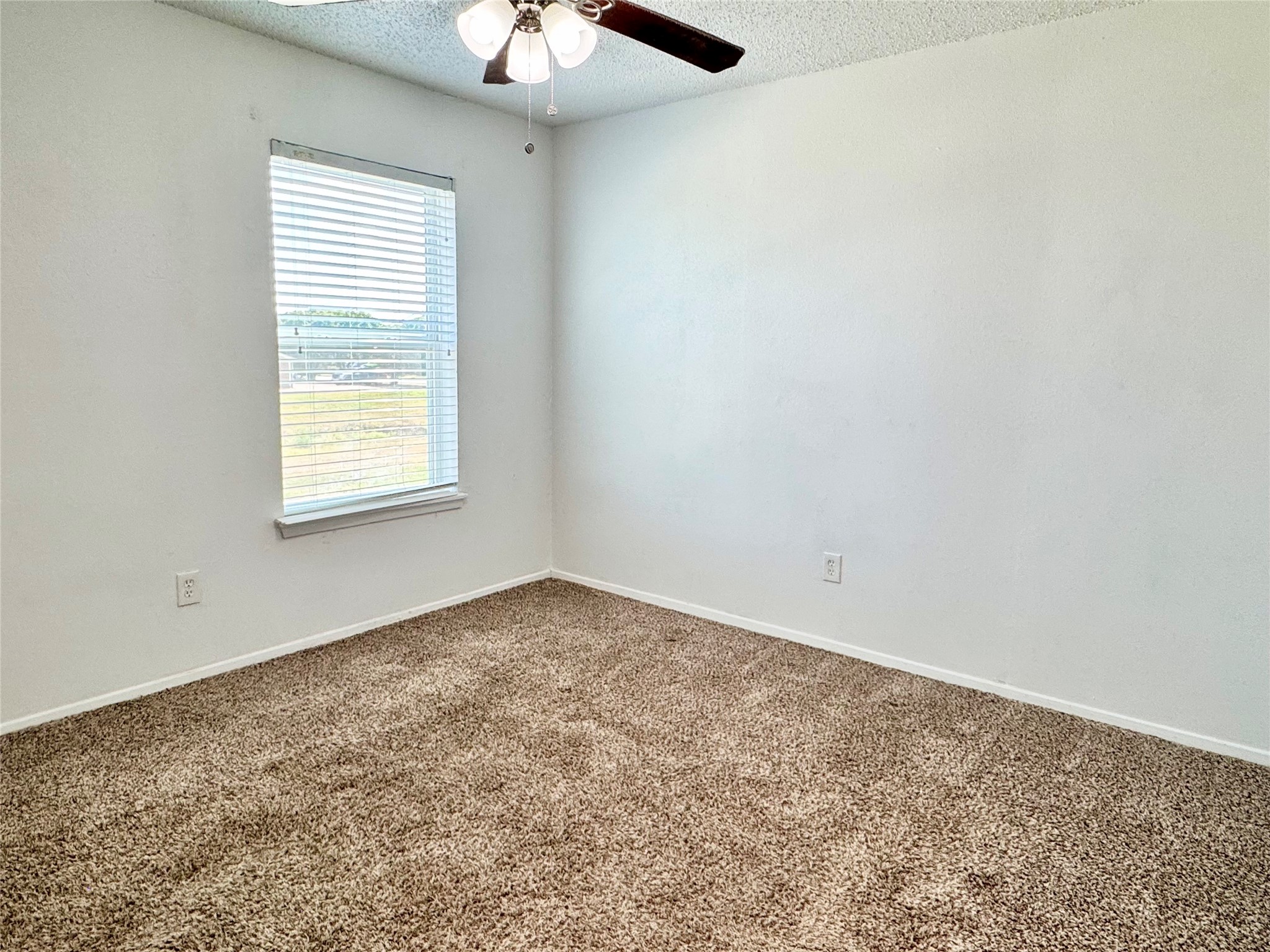 441 Thomas Street Burleson TX 76028