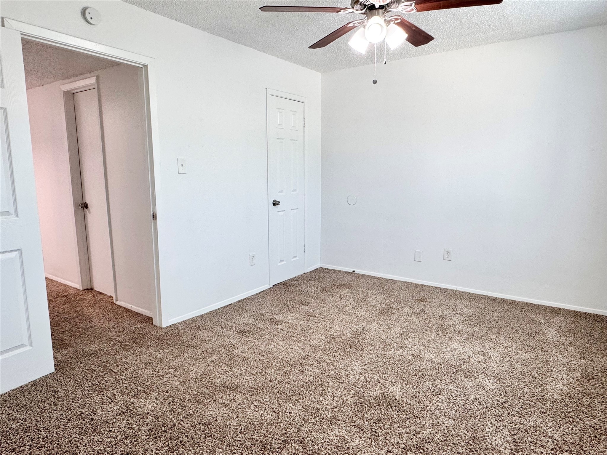 441 Thomas Street Burleson TX 76028