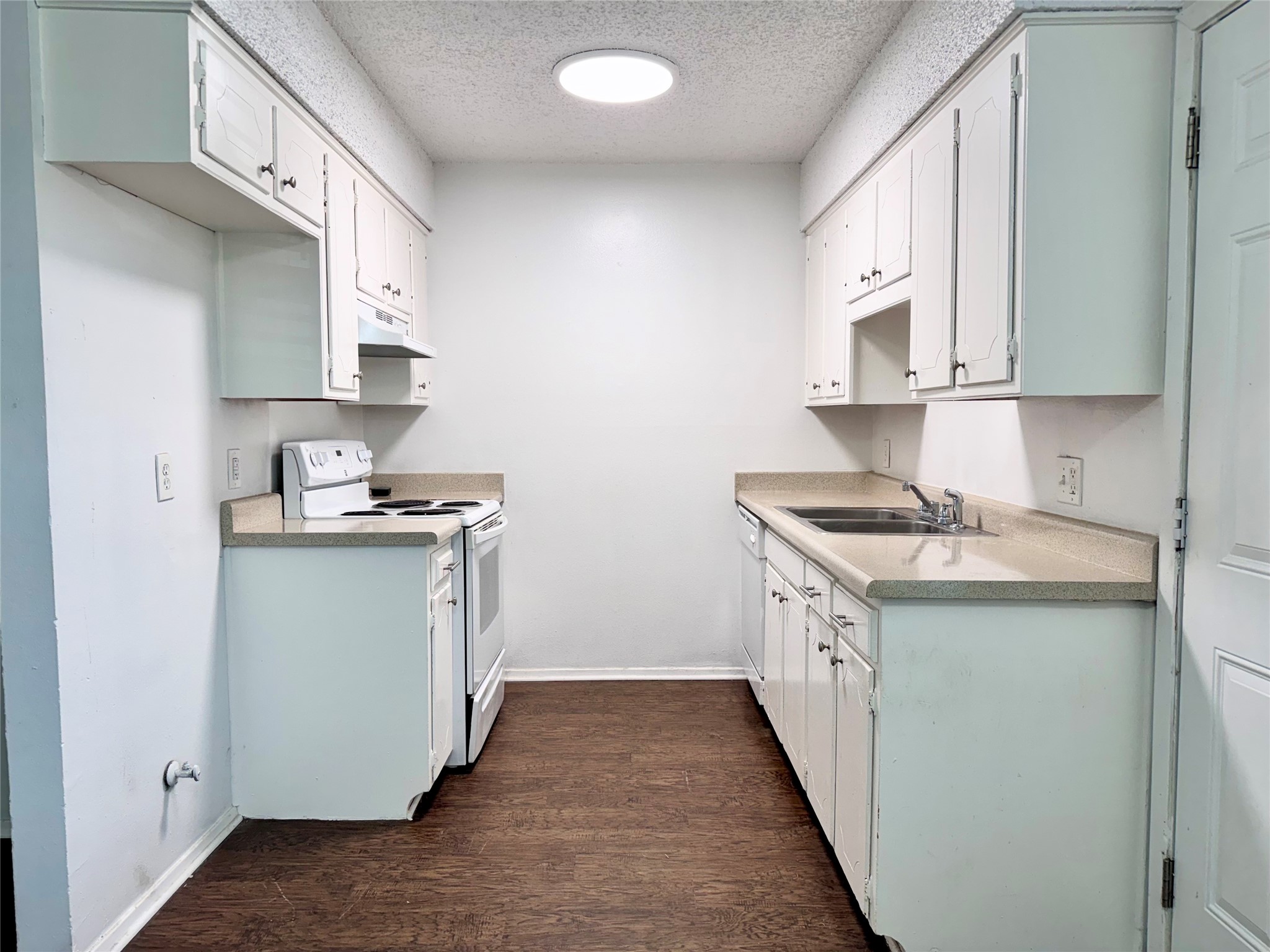 441 Thomas Street Burleson TX 76028