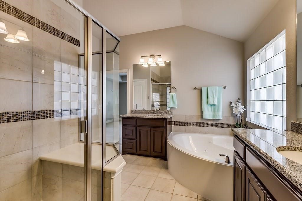 7027 Nueces Drive Irving TX 75039