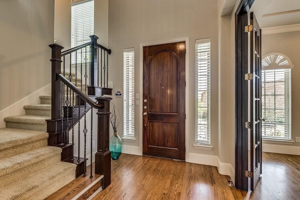 7027 Nueces Drive Irving TX 75039
