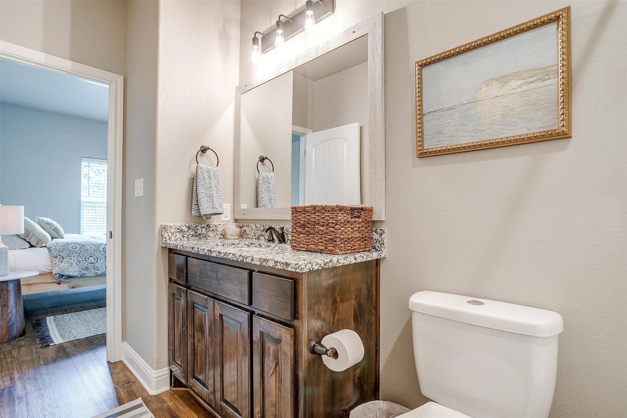 2700 James Granbury TX 76049