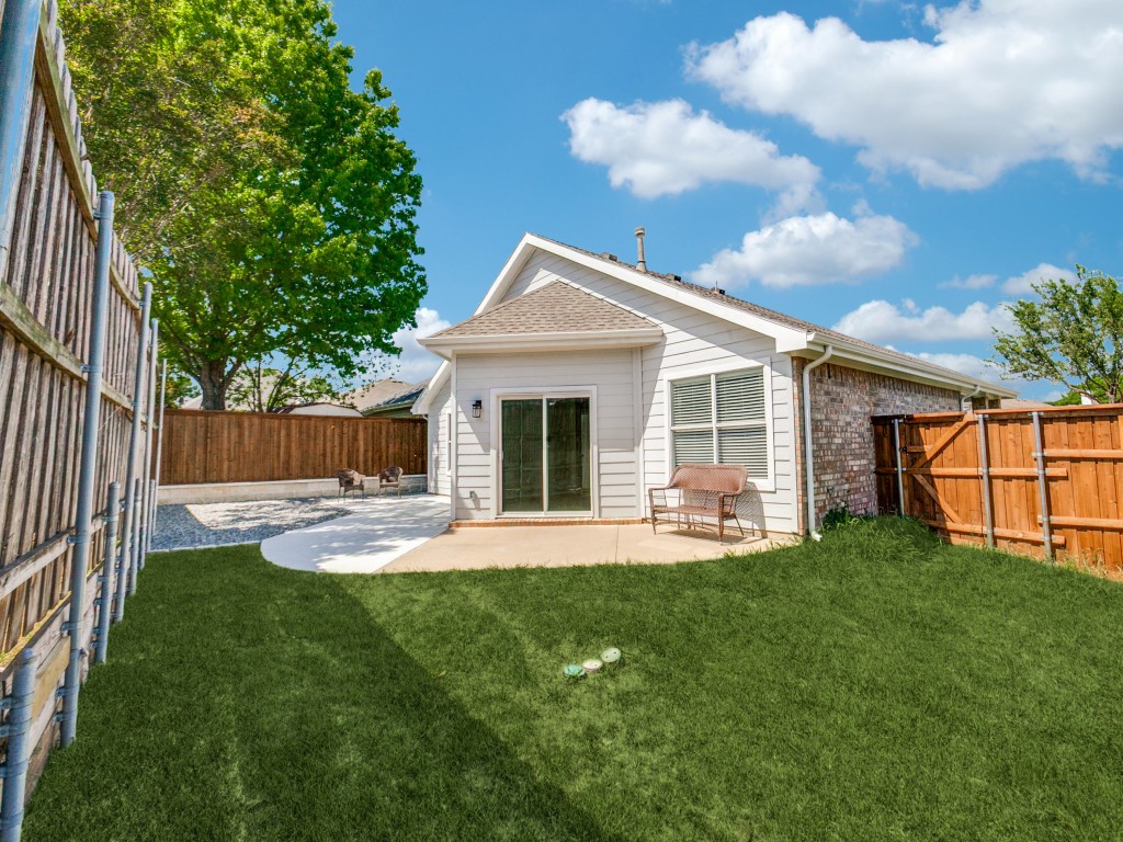 1305 Greenbriar Lane Mckinney TX 75069