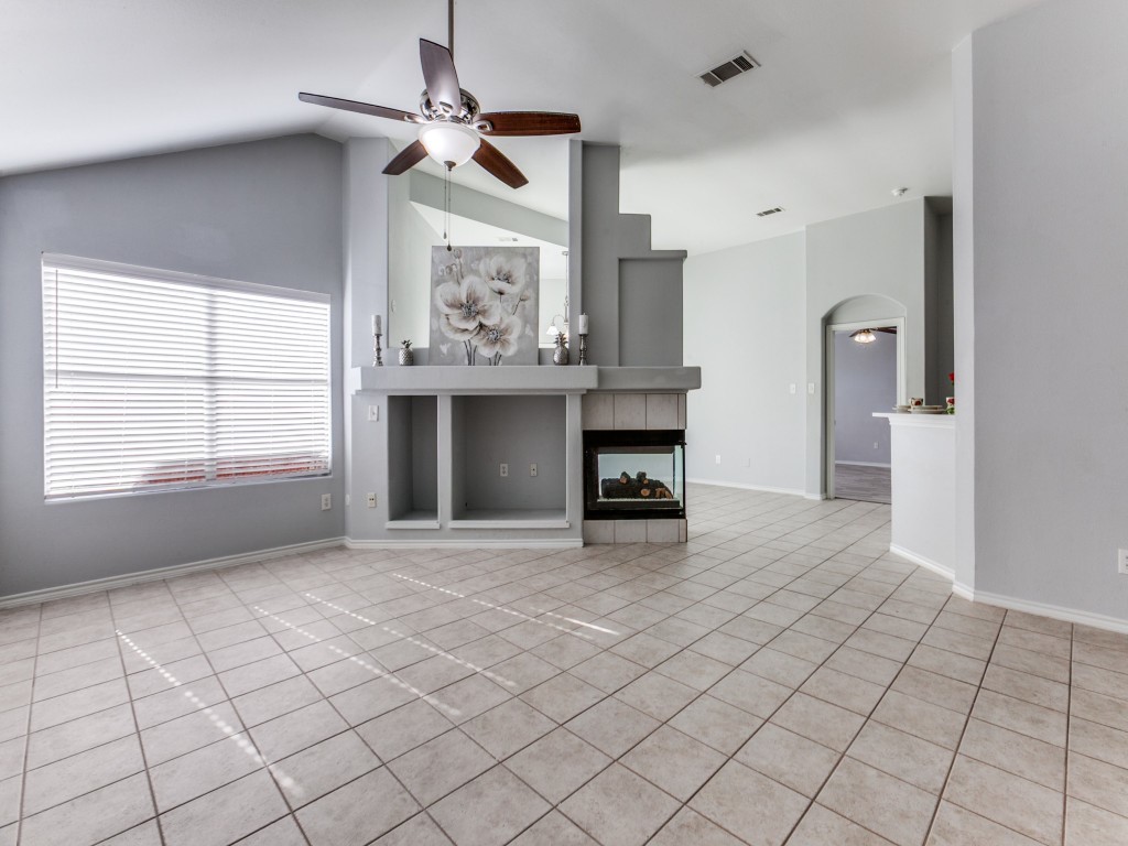 1305 Greenbriar Lane Mckinney TX 75069