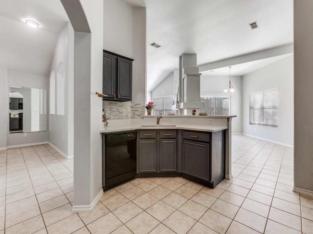 1305 Greenbriar Lane Mckinney TX 75069
