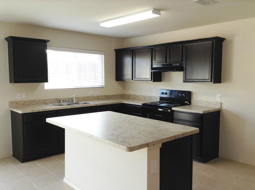1413 S Raven Drive Sherman TX 75092
