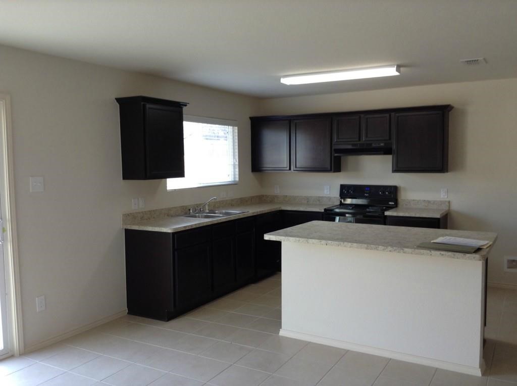 1413 S Raven Drive Sherman TX 75092