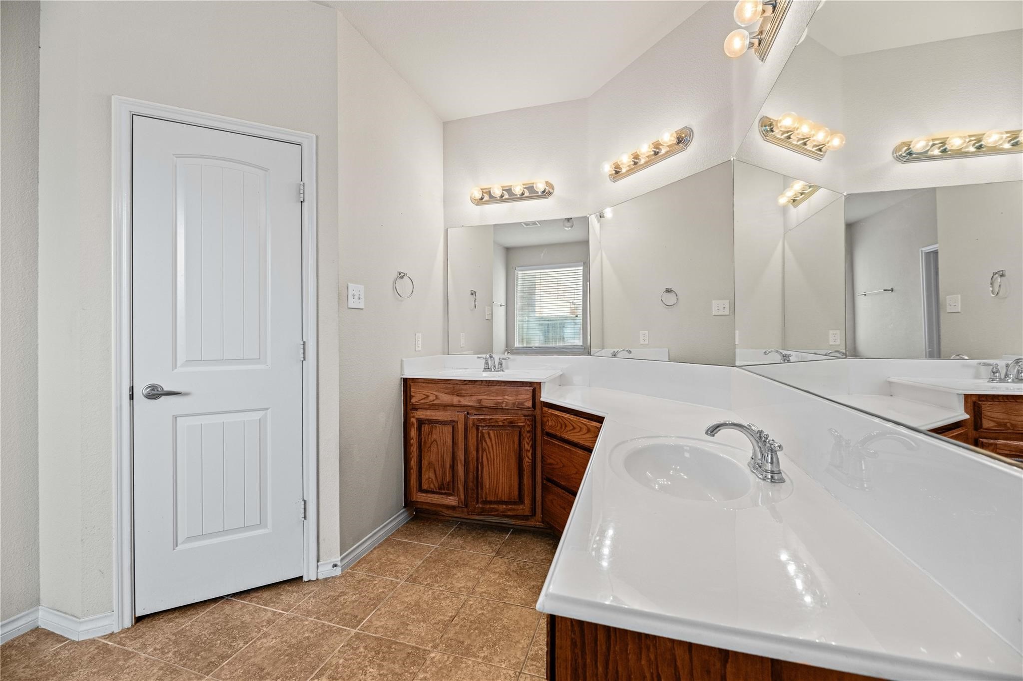 5805 Broken Spur Mckinney TX 75070