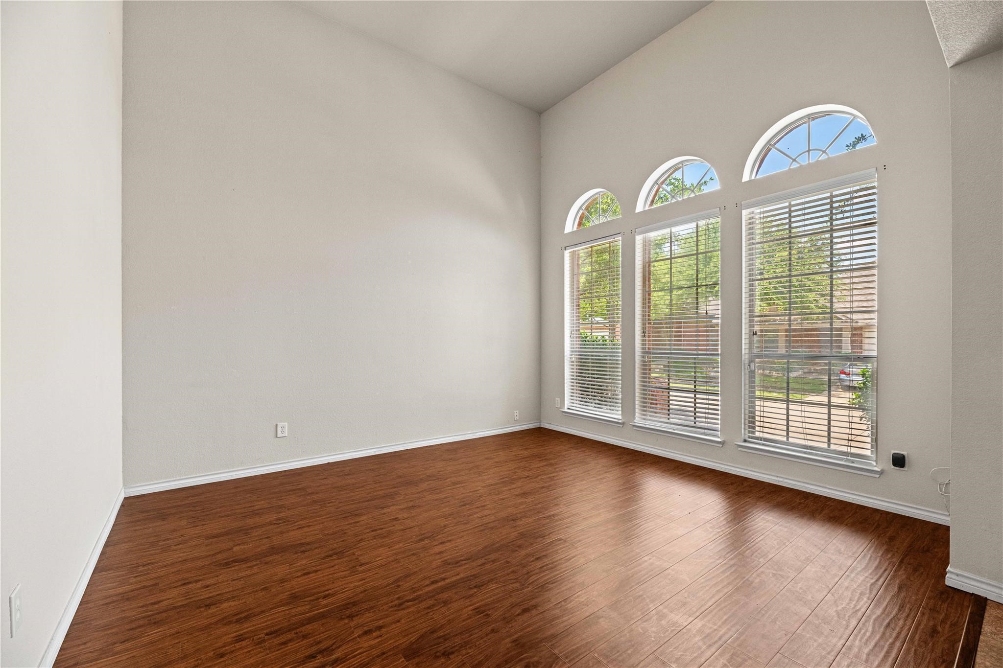 5805 Broken Spur Mckinney TX 75070