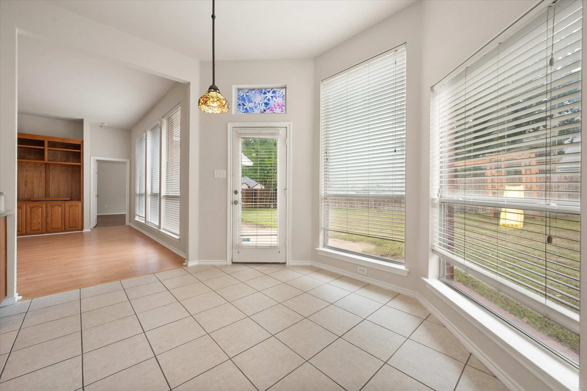 6103 Sea Island Trail Arlington TX 76001