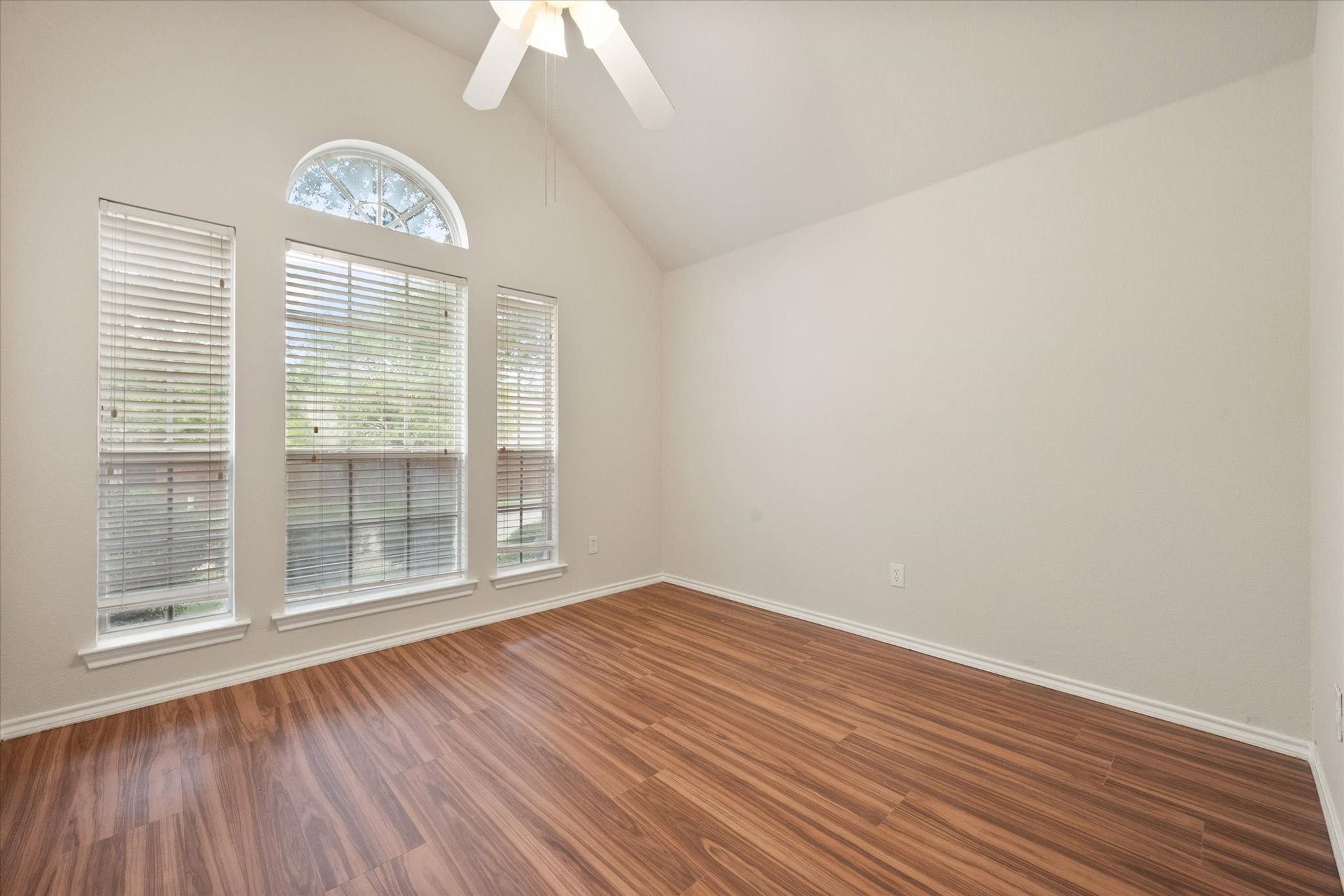 6103 Sea Island Trail Arlington TX 76001