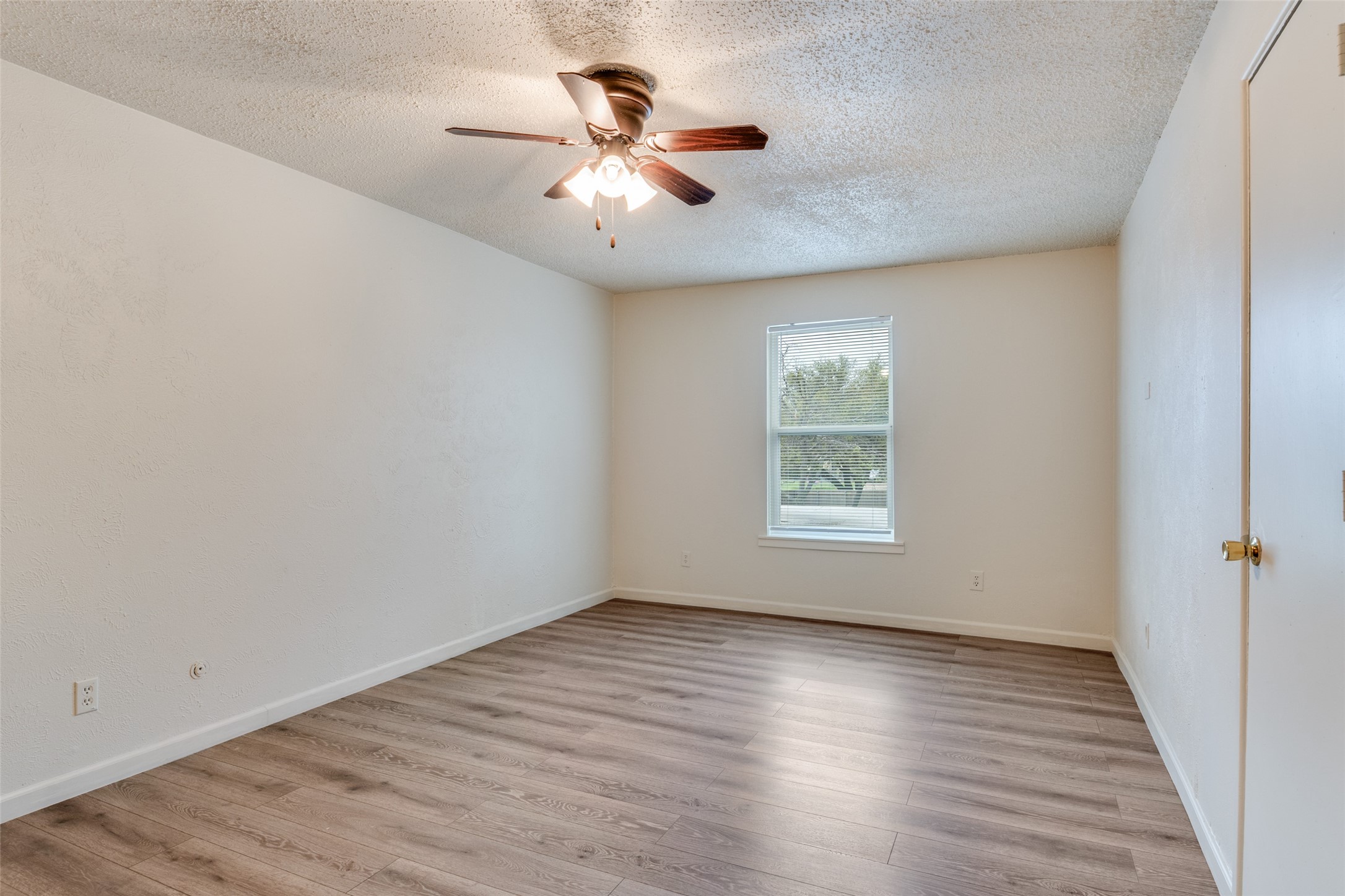 11348 Mccree Road Dallas TX 75238