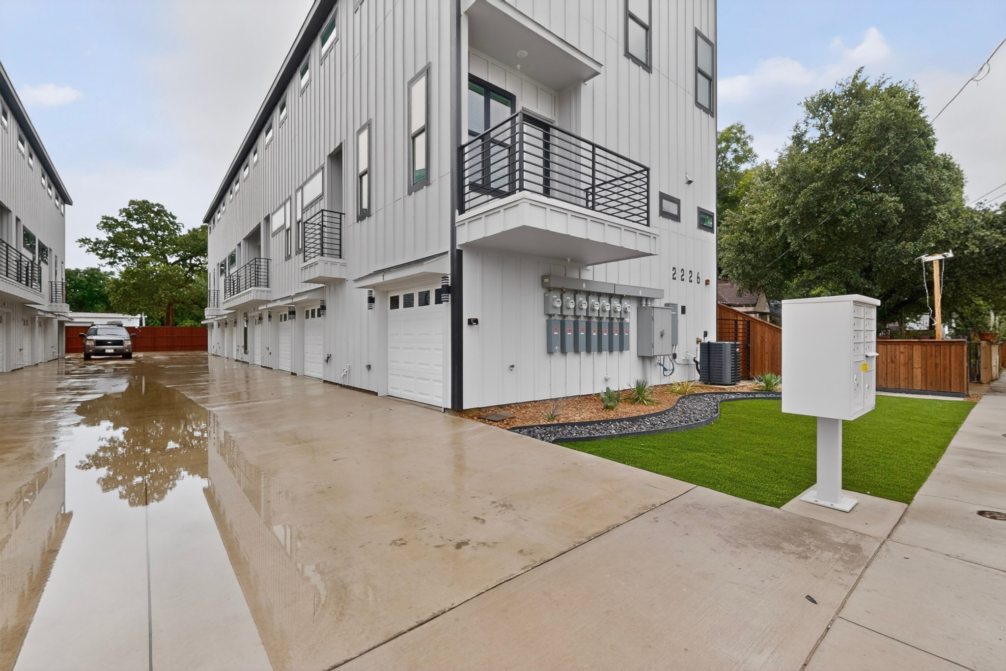 2226 Shea Road Dallas TX 75235