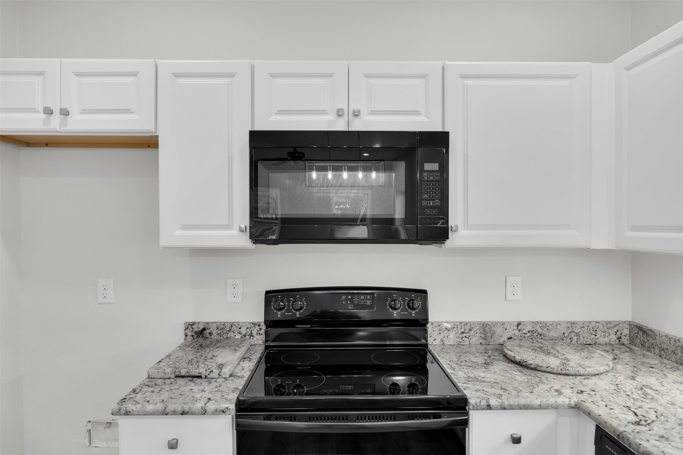 407 N Dallas Street Rice TX 75155