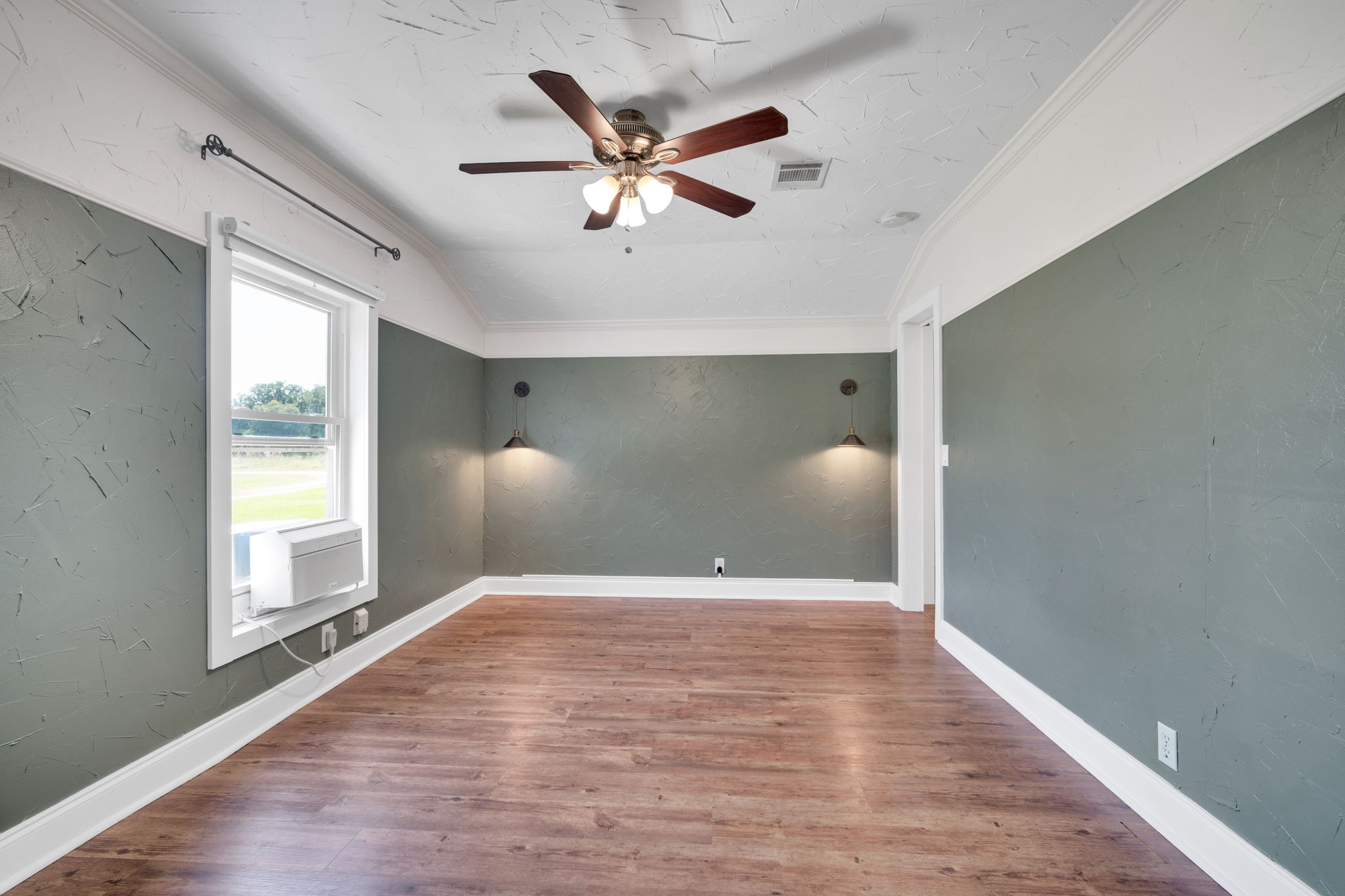 5425 County Road 319 Alvarado TX 76009