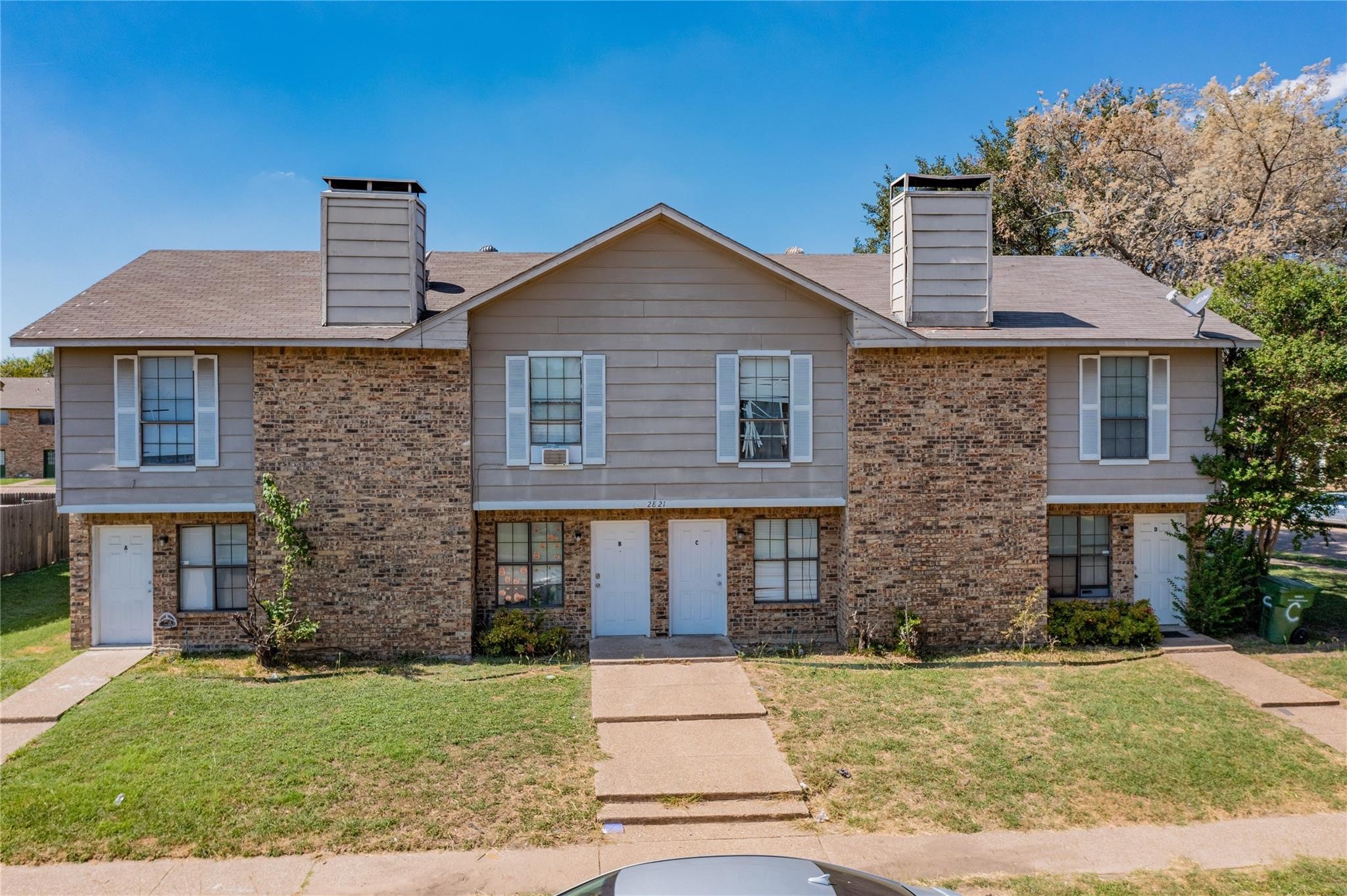 2813 Wimbledon Court Garland TX 75041