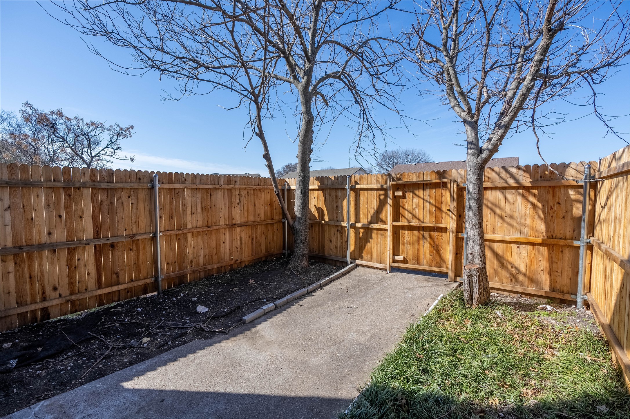 2813 Wimbledon Court Garland TX 75041