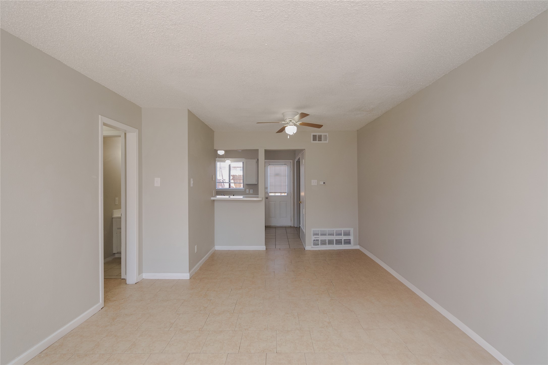 2813 Wimbledon Court Garland TX 75041