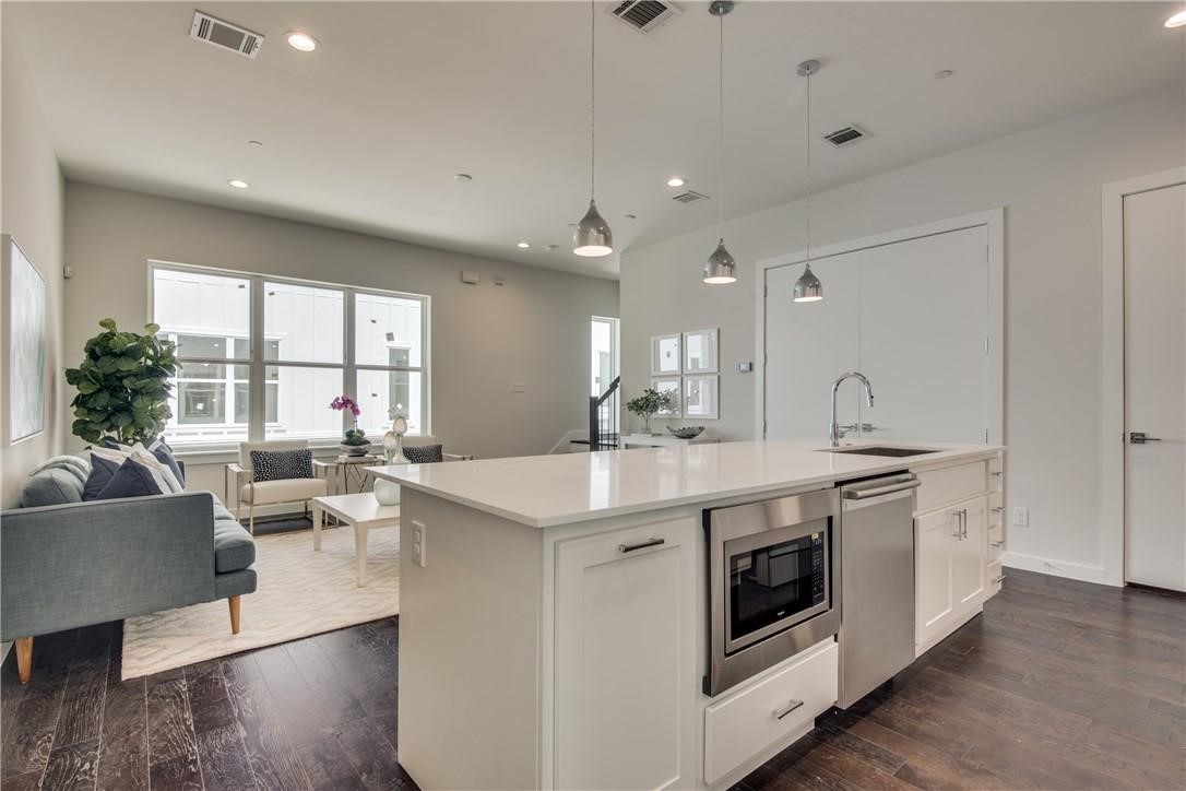 4620 Munger Avenue Dallas TX 75204