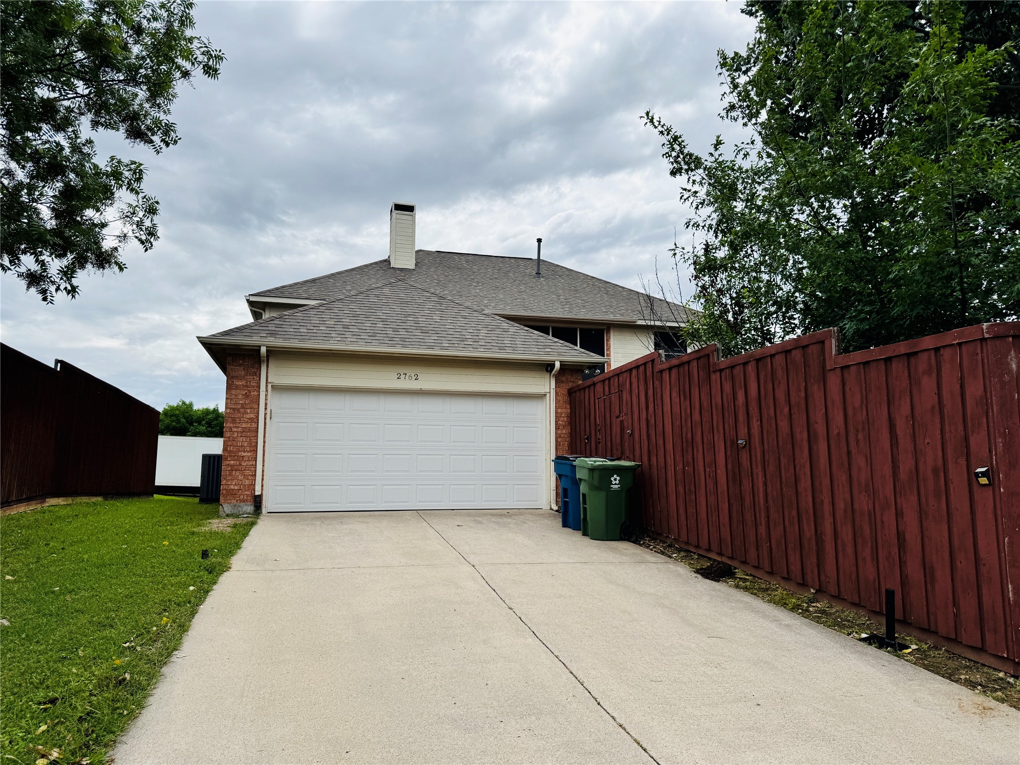 2762 Hillview Drive Lewisville TX 75067