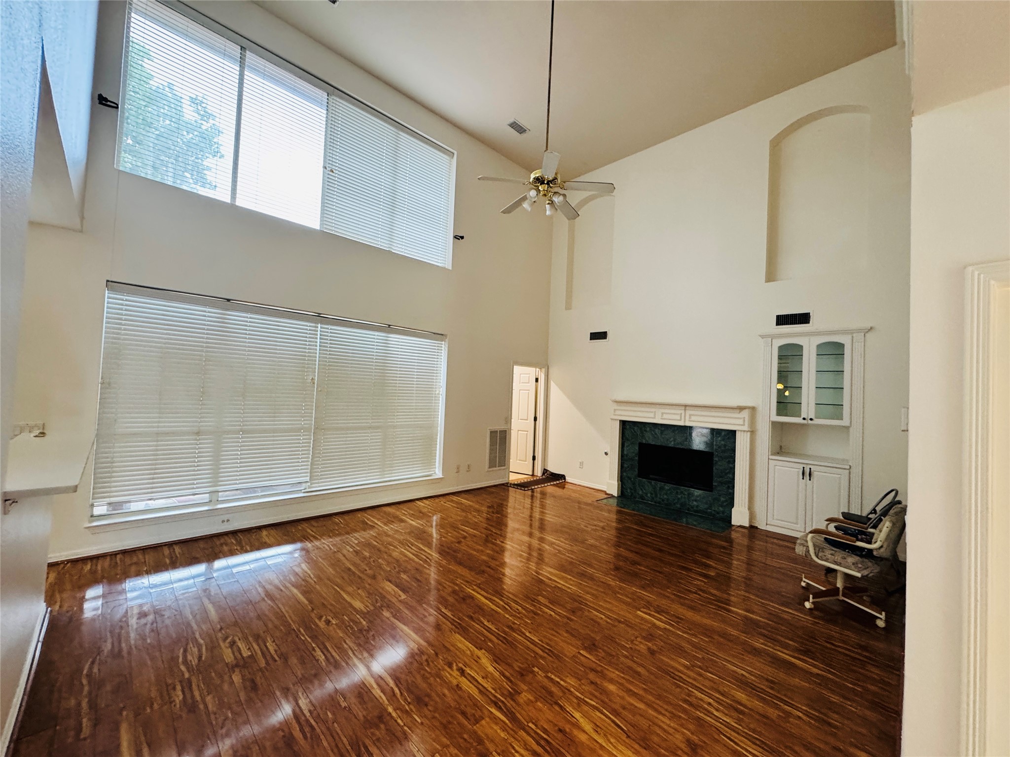 2762 Hillview Drive Lewisville TX 75067