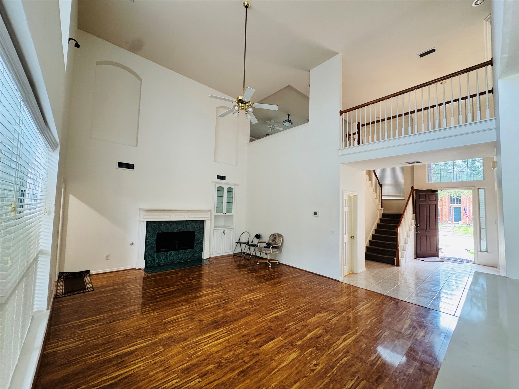 2762 Hillview Drive Lewisville TX 75067