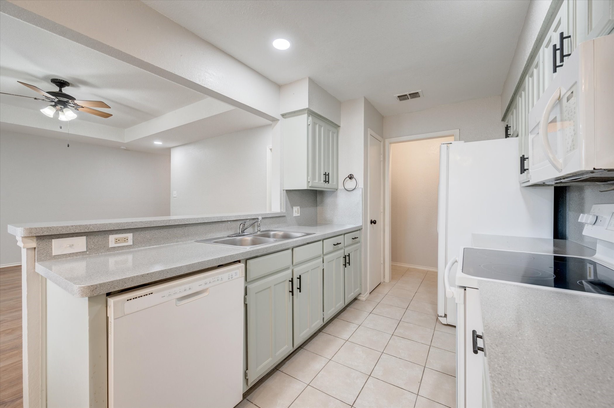 2319 Indigo Lane Arlington TX 76015
