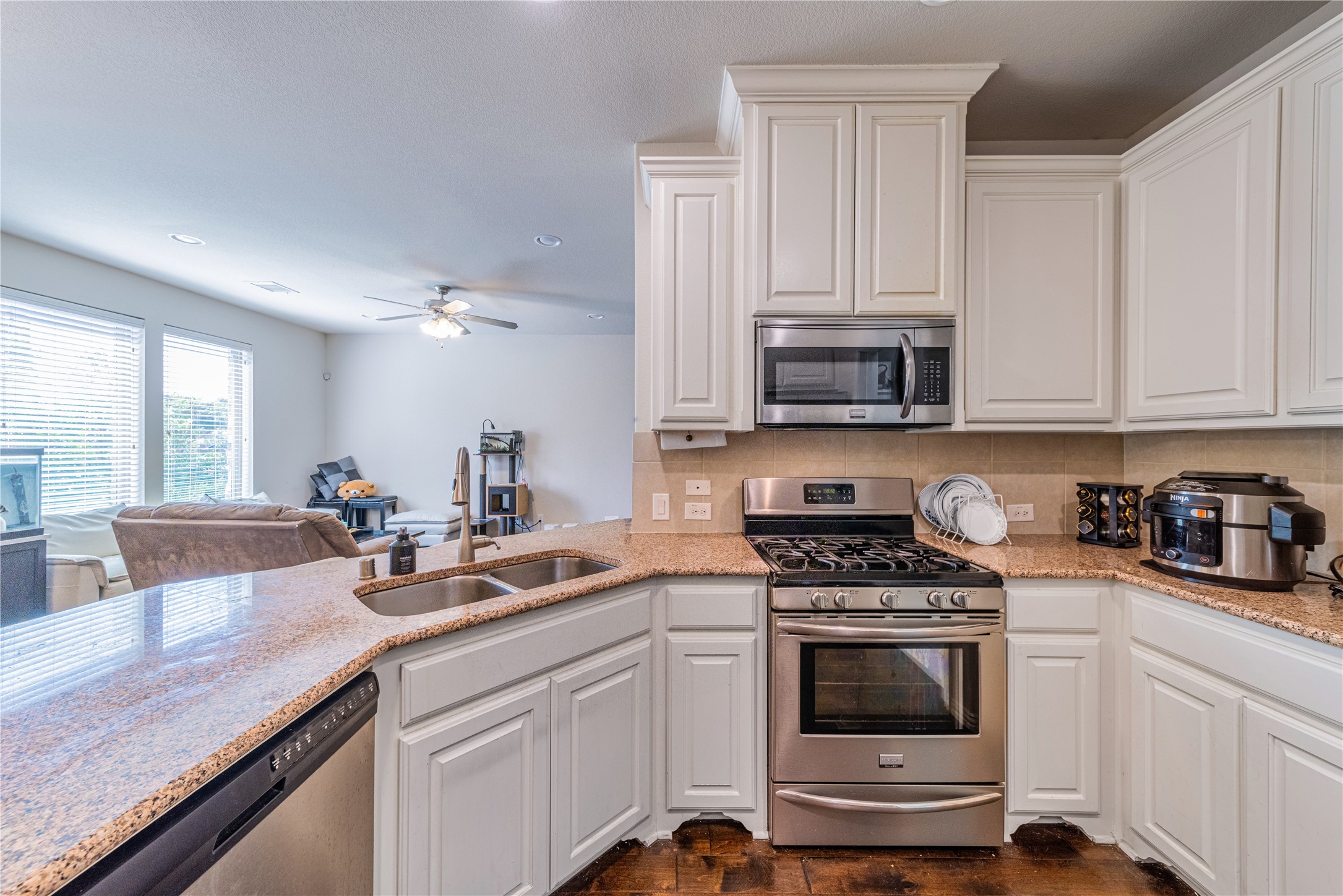 534 Alexandra Avenue Richardson TX 75081