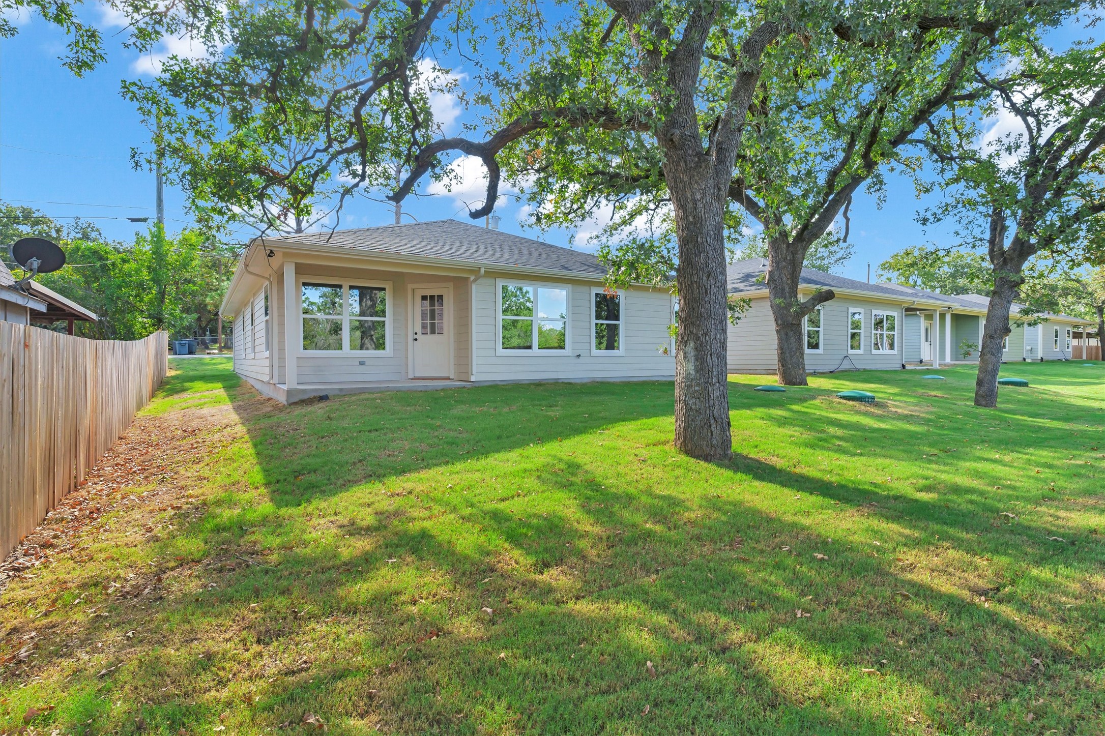 811 Branding Iron Trail Granbury TX 76049