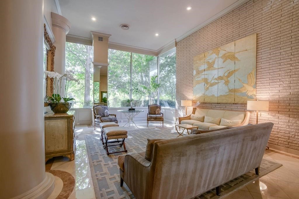 3701 Turtle Creek Boulevard Dallas TX 75219