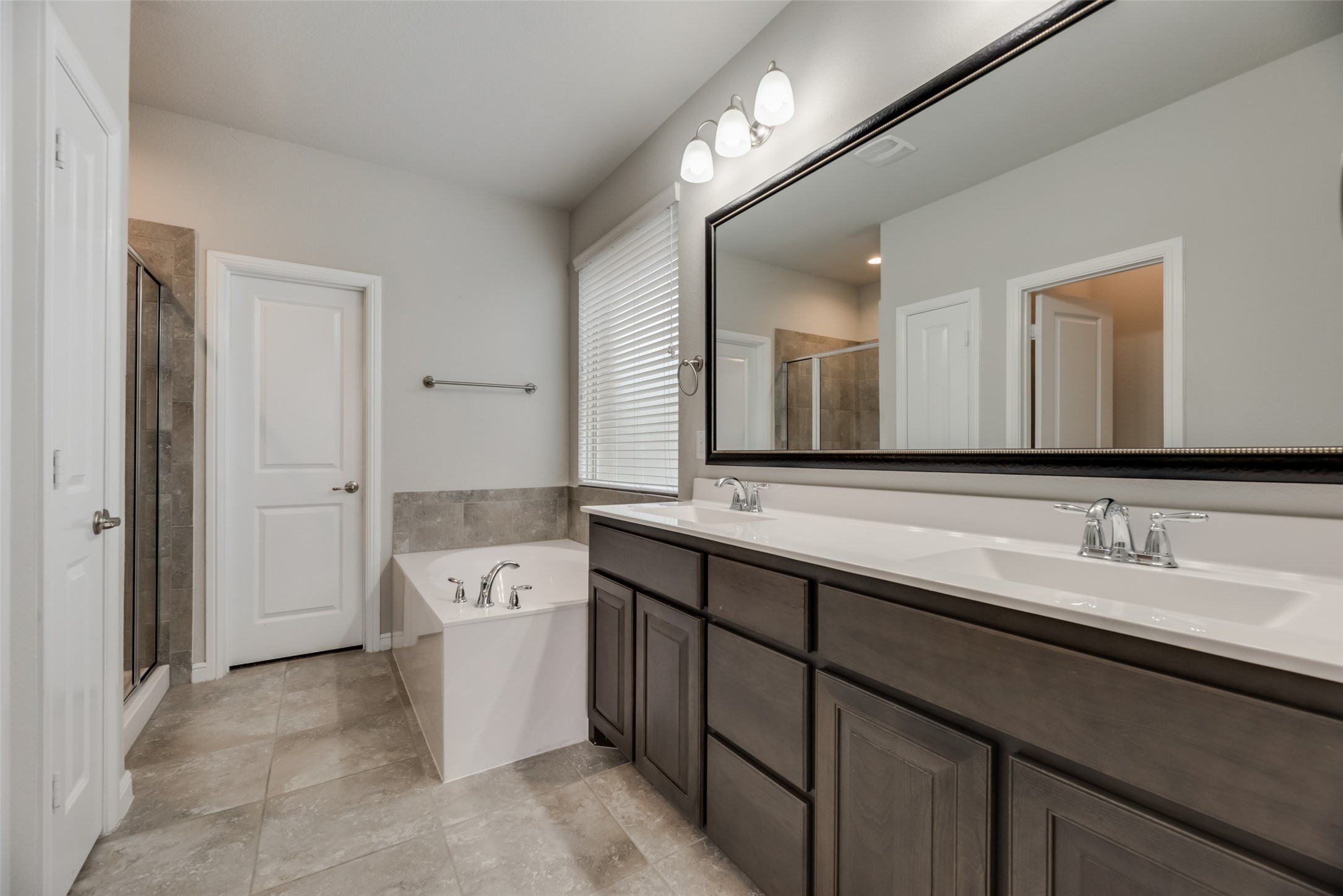 916 Dove Cove Argyle TX 76226
