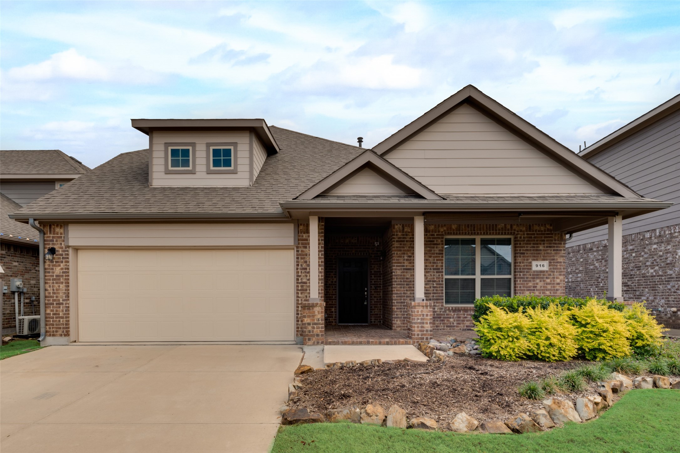 916 Dove Cove Argyle TX 76226