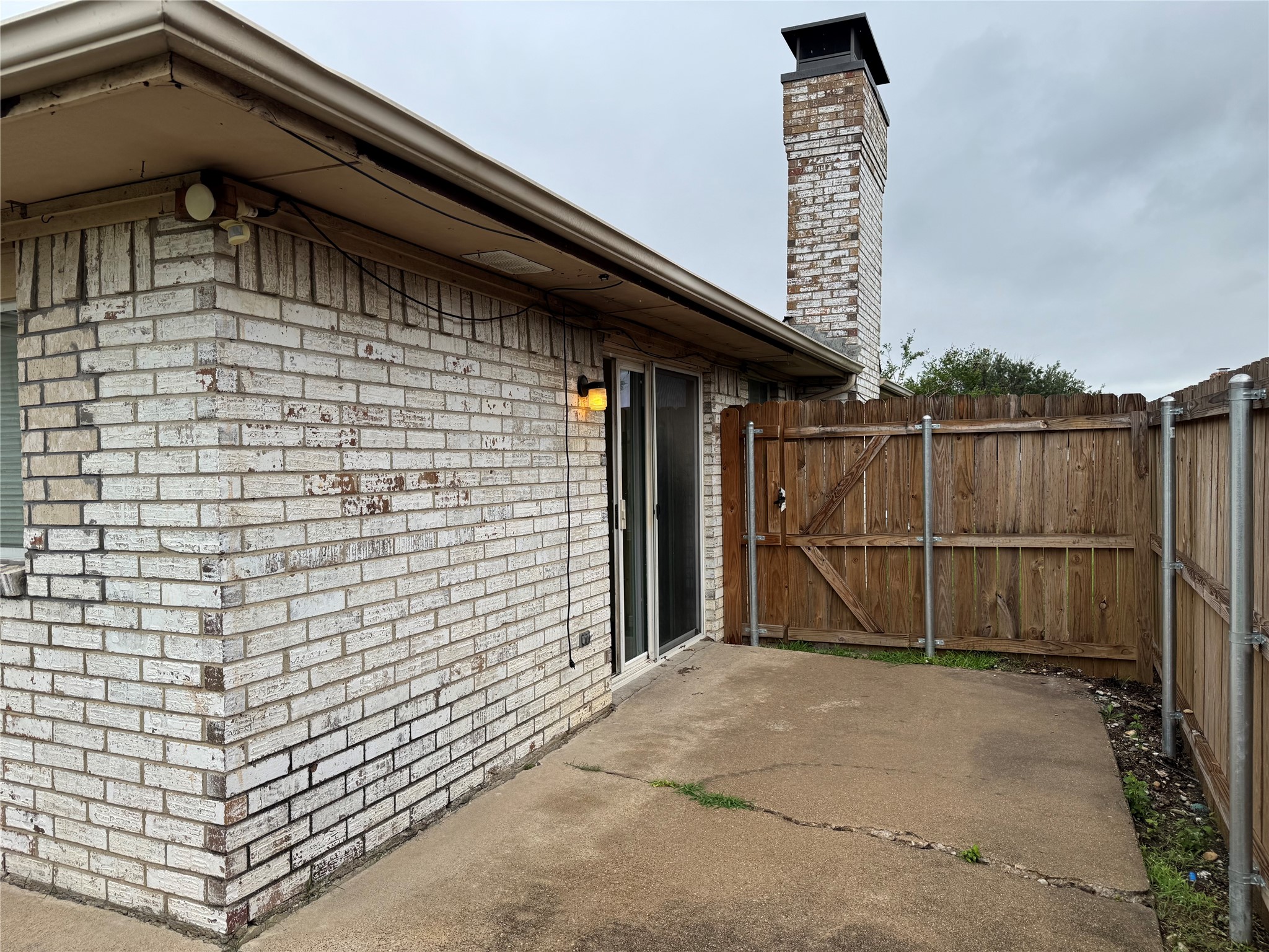 2217 Woodcreek Carrollton TX 75006