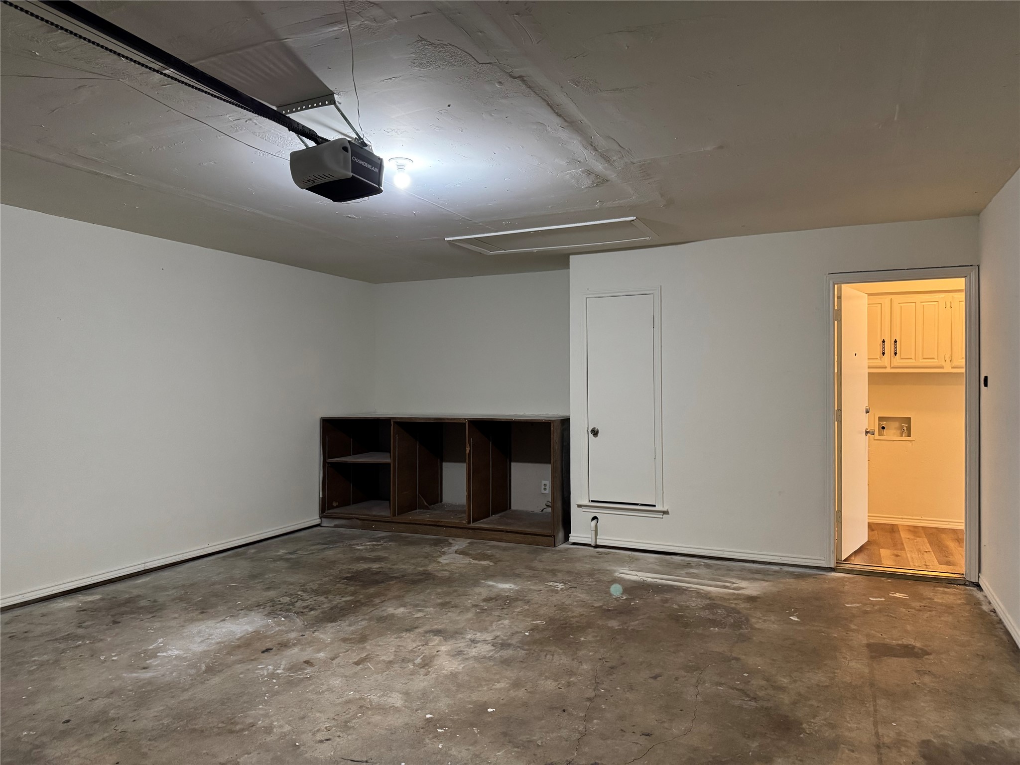 2217 Woodcreek Carrollton TX 75006