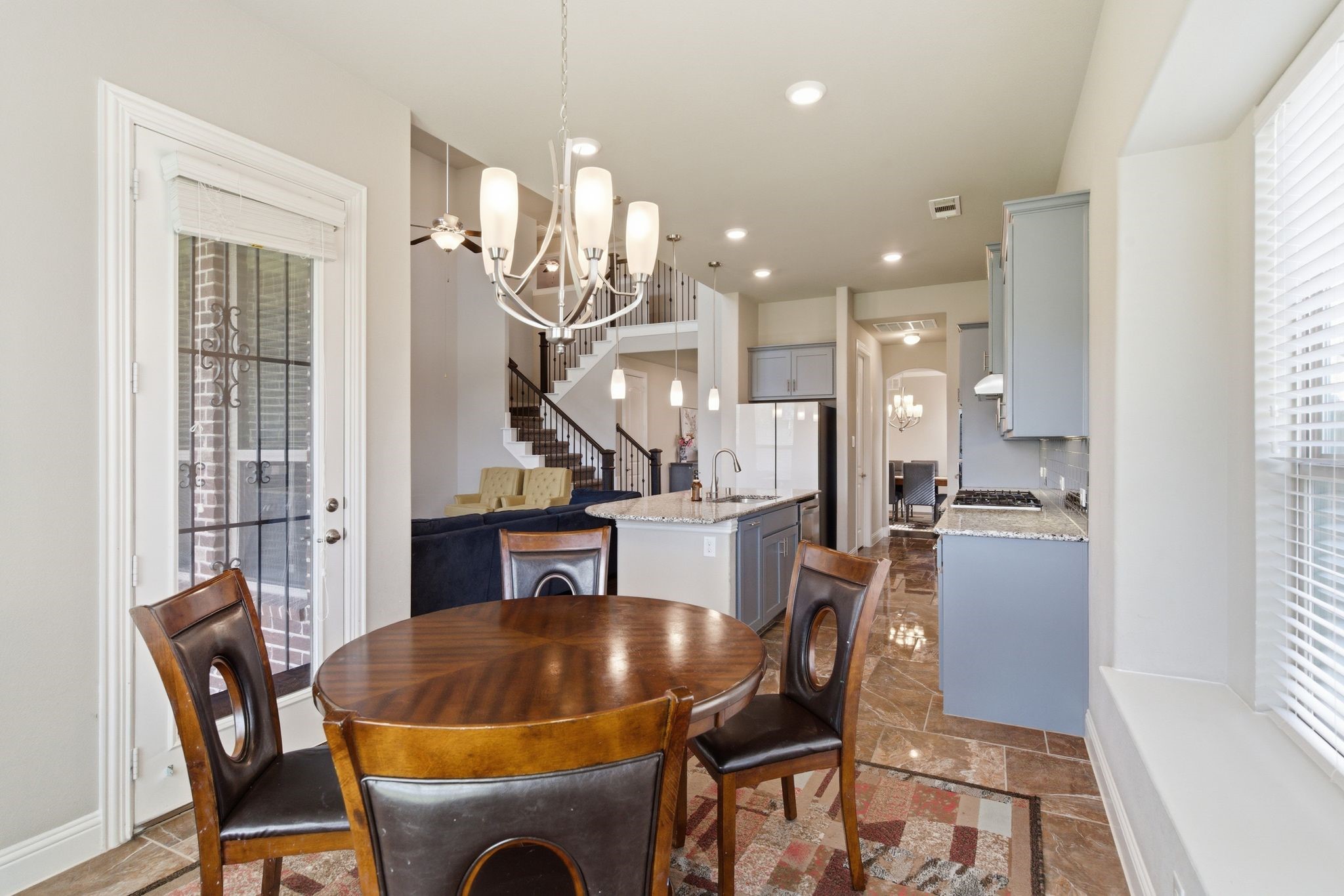 7452 Reverchon Drive Irving TX 75063