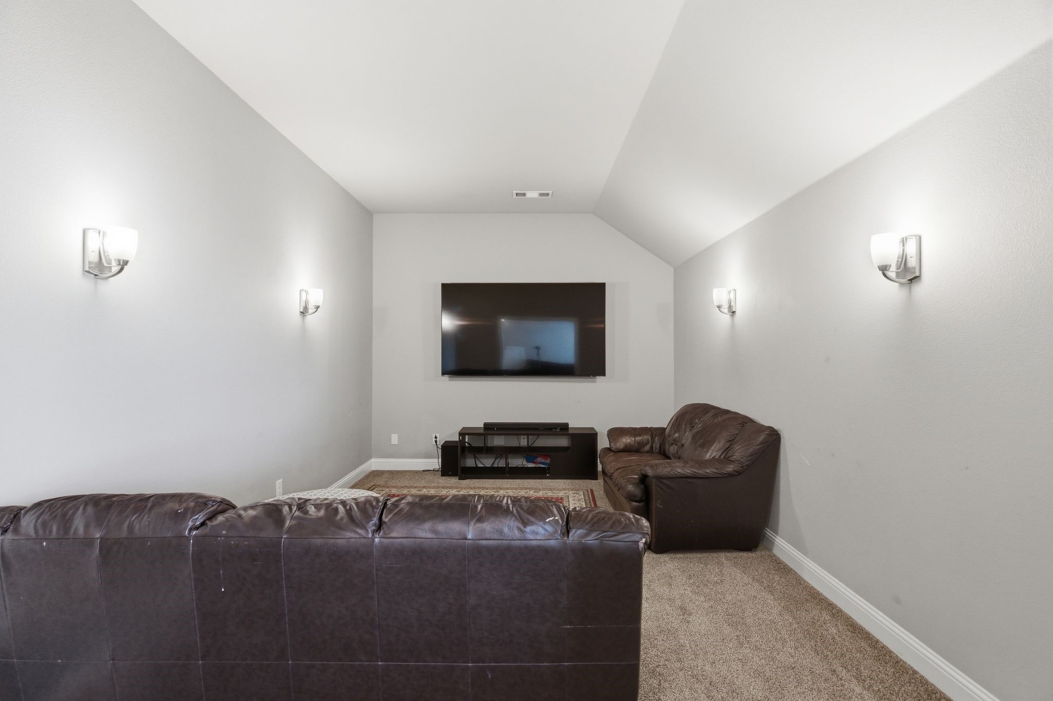 7452 Reverchon Drive Irving TX 75063