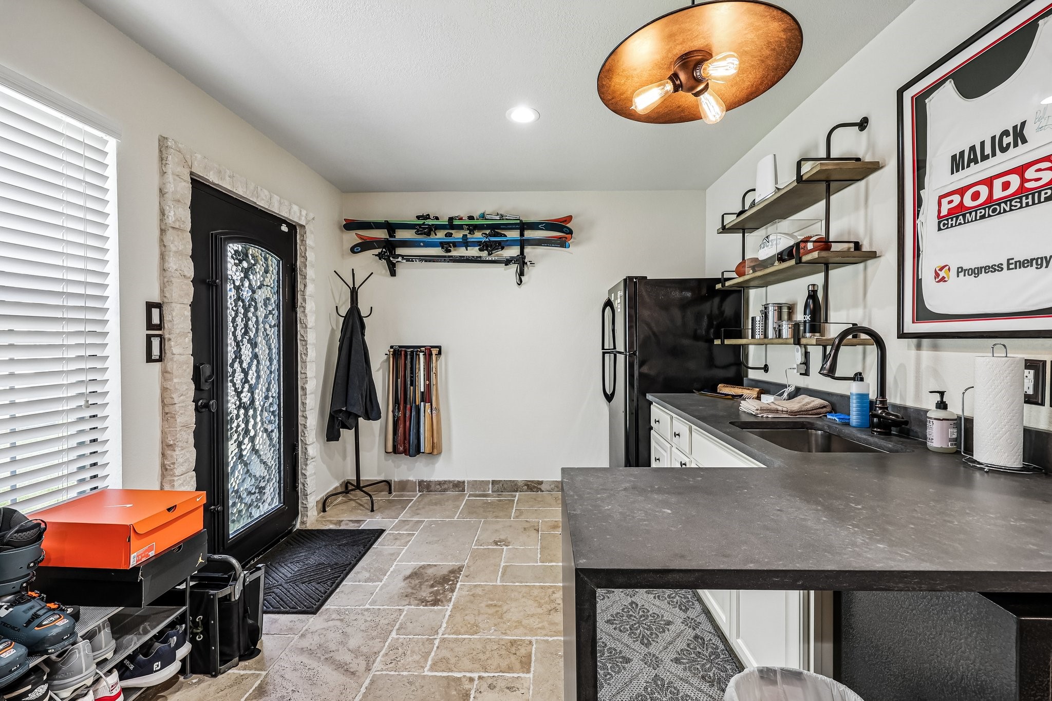 221 N Lucas Drive Grapevine TX 76051