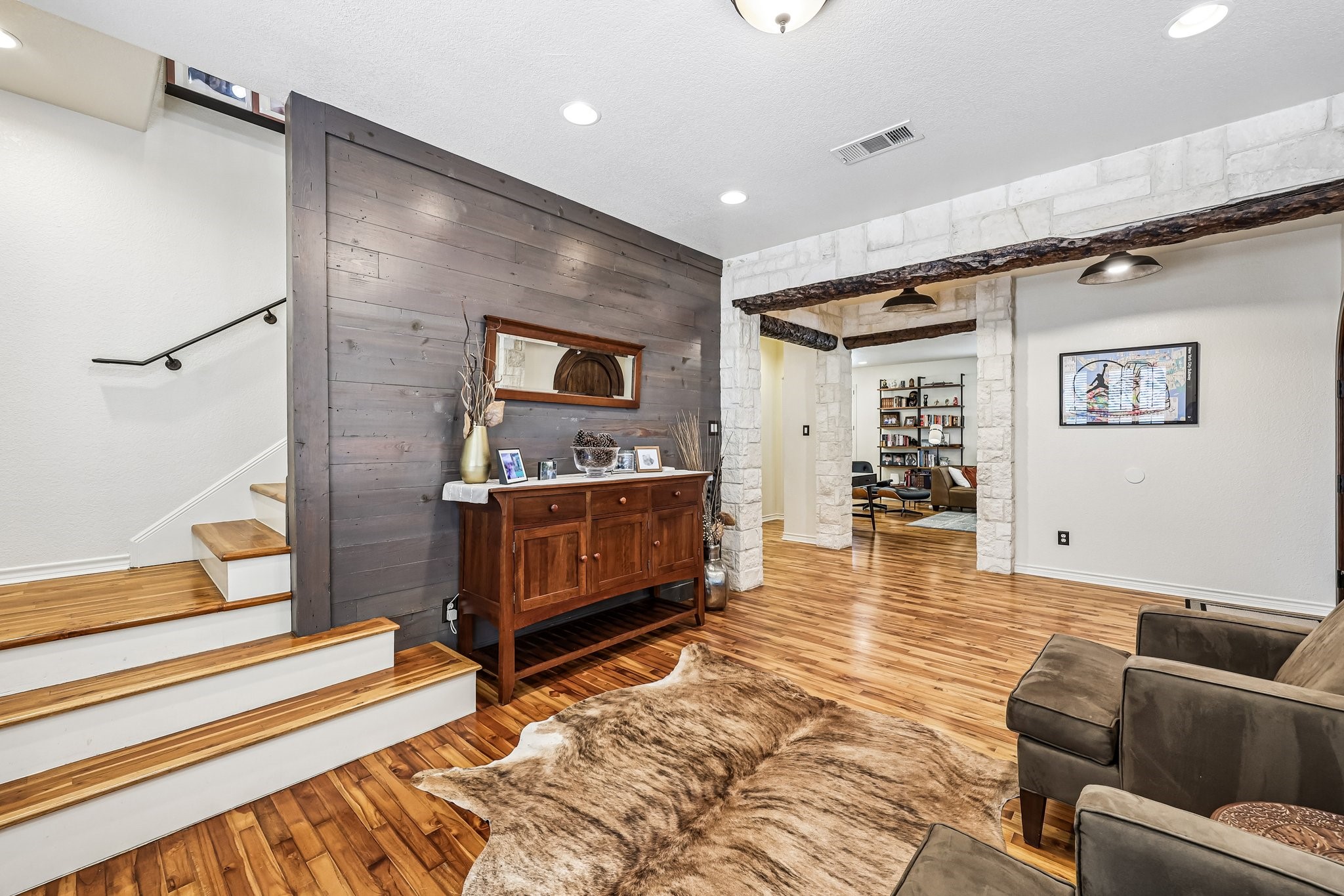 221 N Lucas Drive Grapevine TX 76051