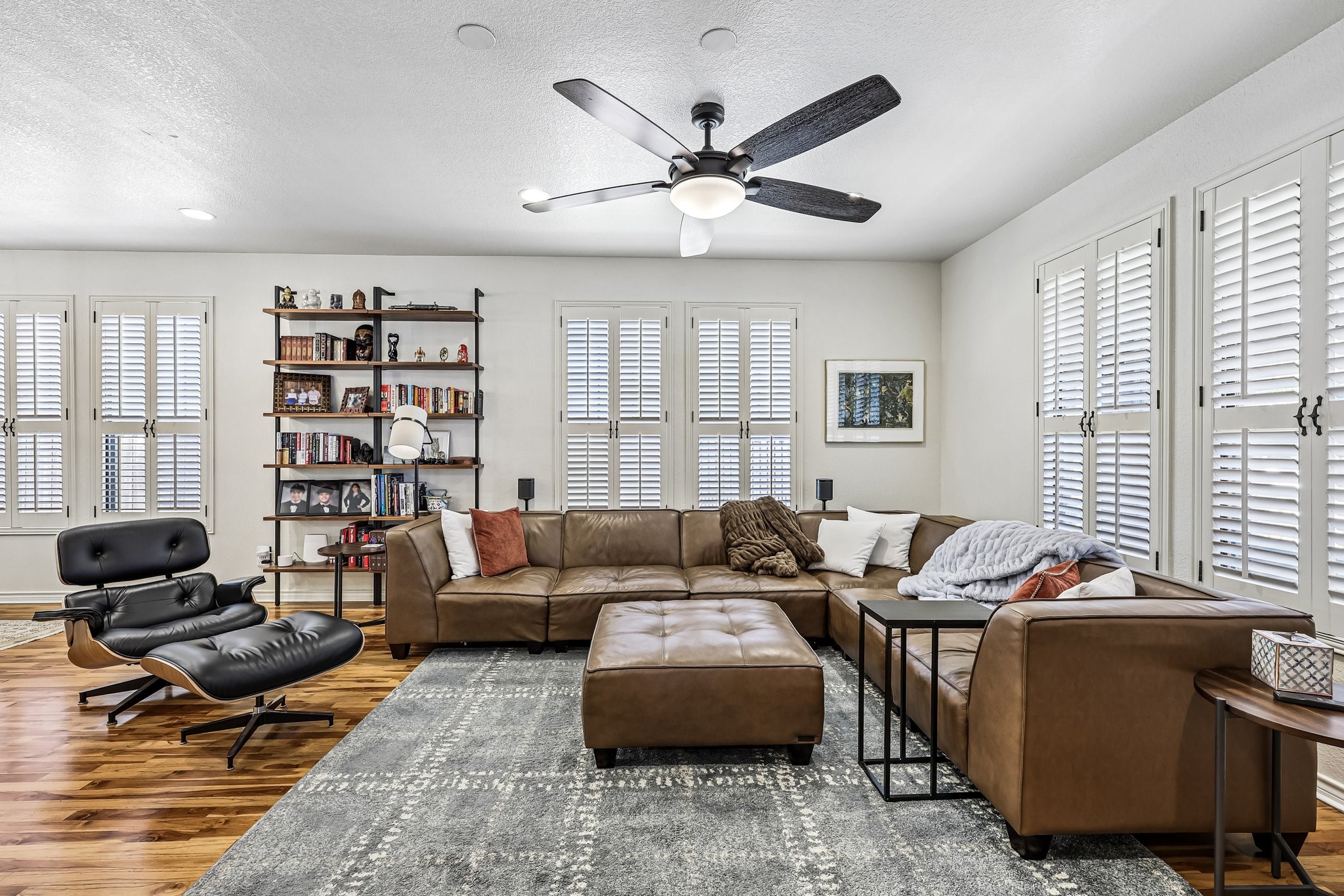 221 N Lucas Drive Grapevine TX 76051
