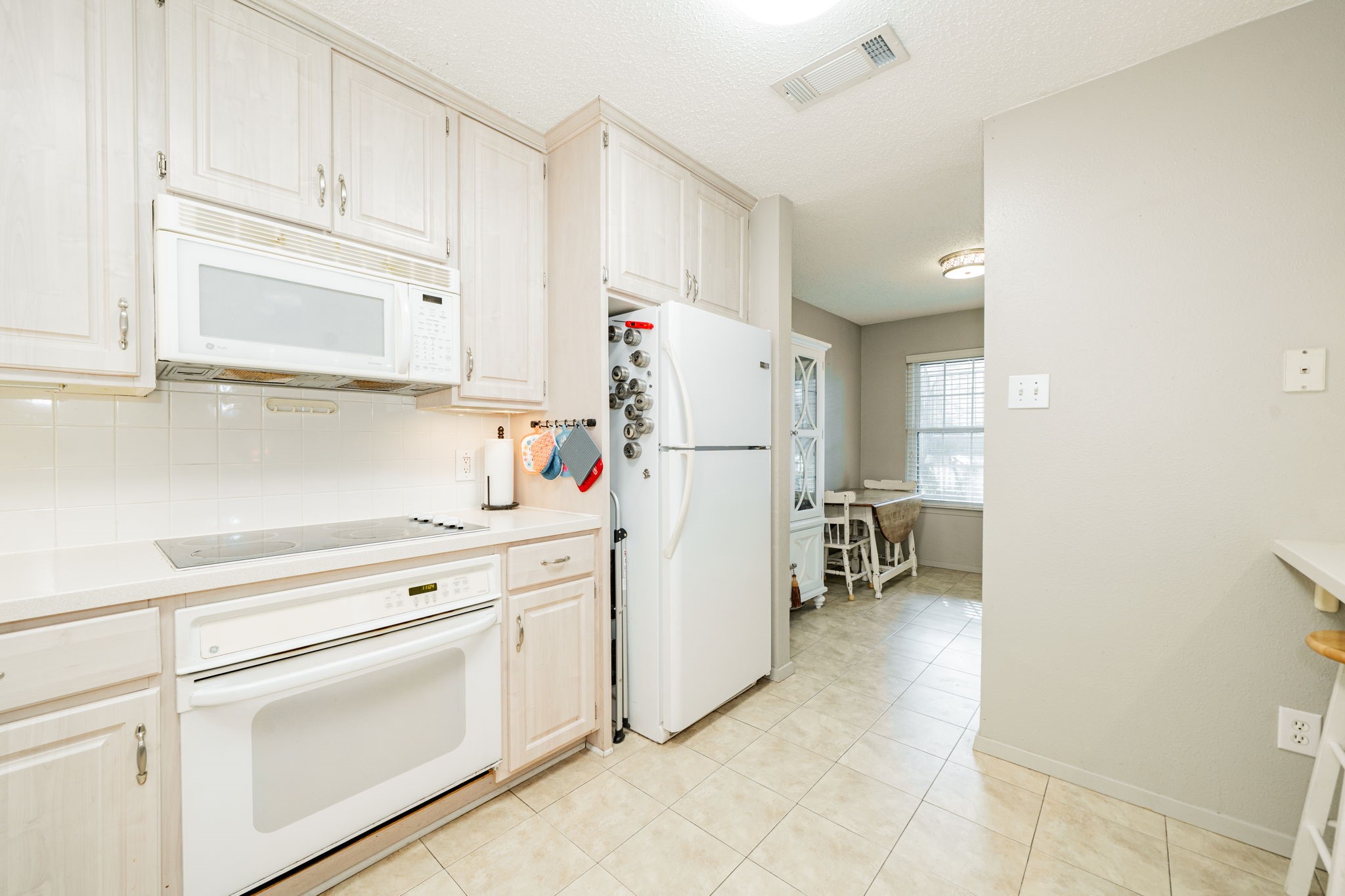5335 Bent Tree Forest Drive Dallas TX 75248