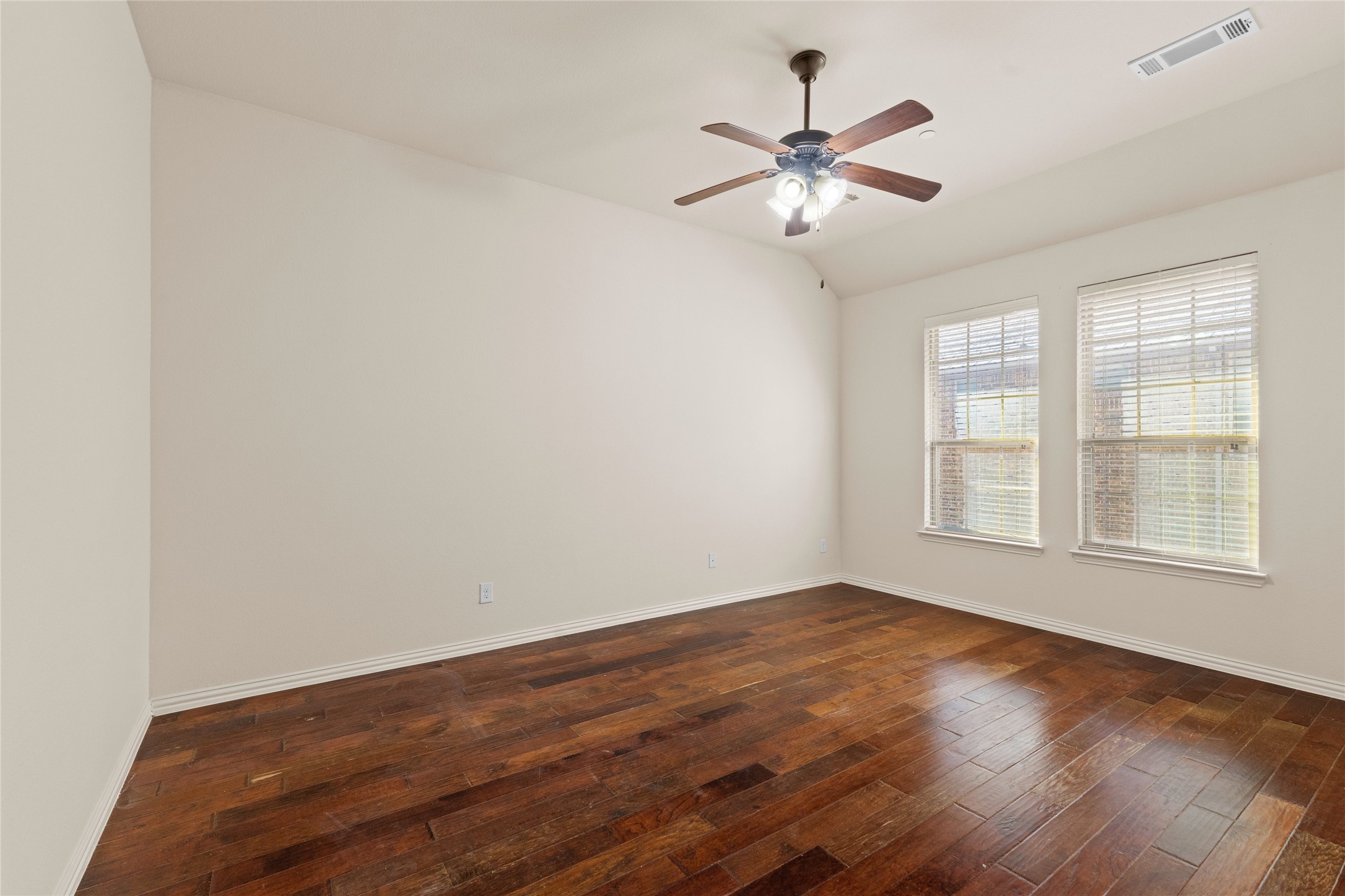 6465 Naples Drive Irving TX 75039