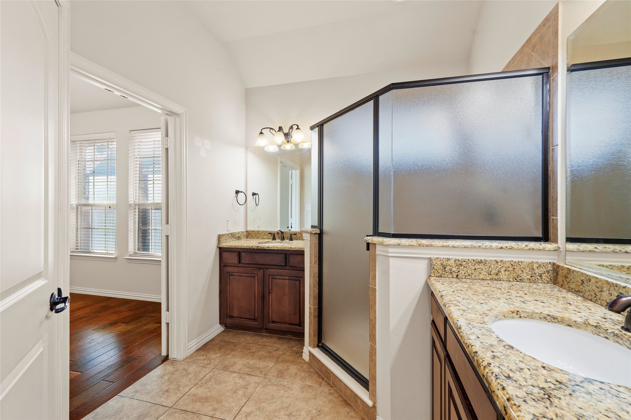 6465 Naples Drive Irving TX 75039