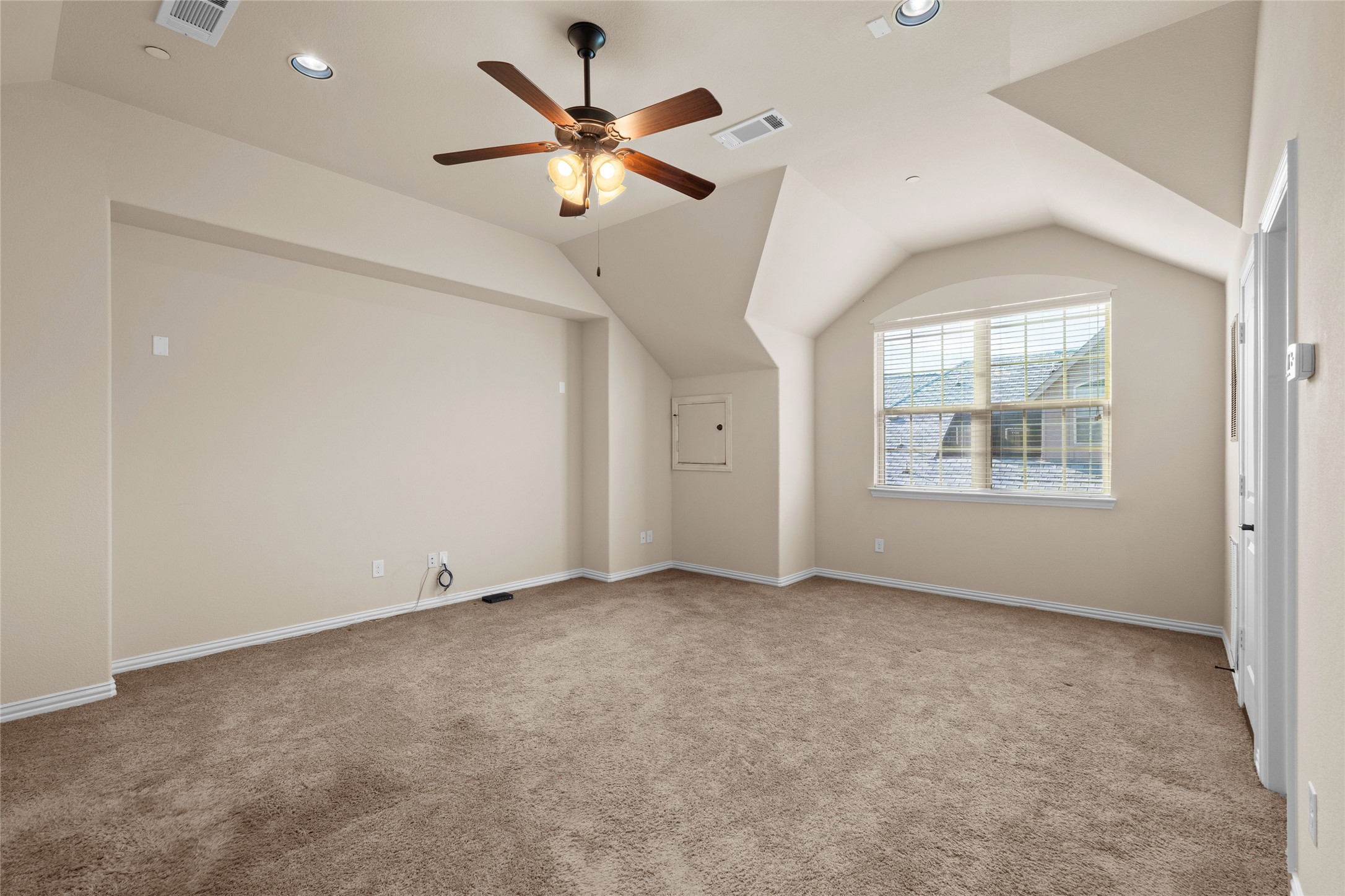6465 Naples Drive Irving TX 75039