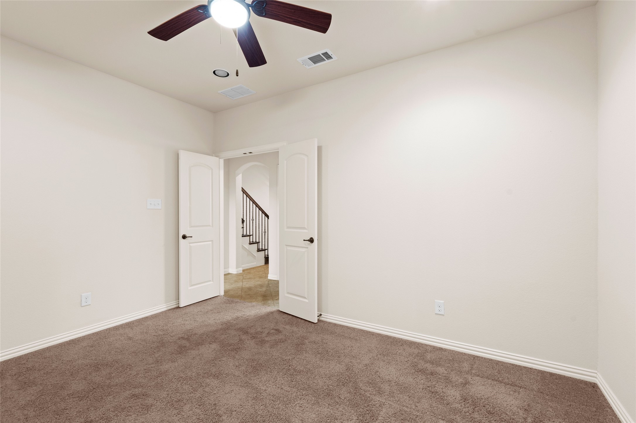 6465 Naples Drive Irving TX 75039