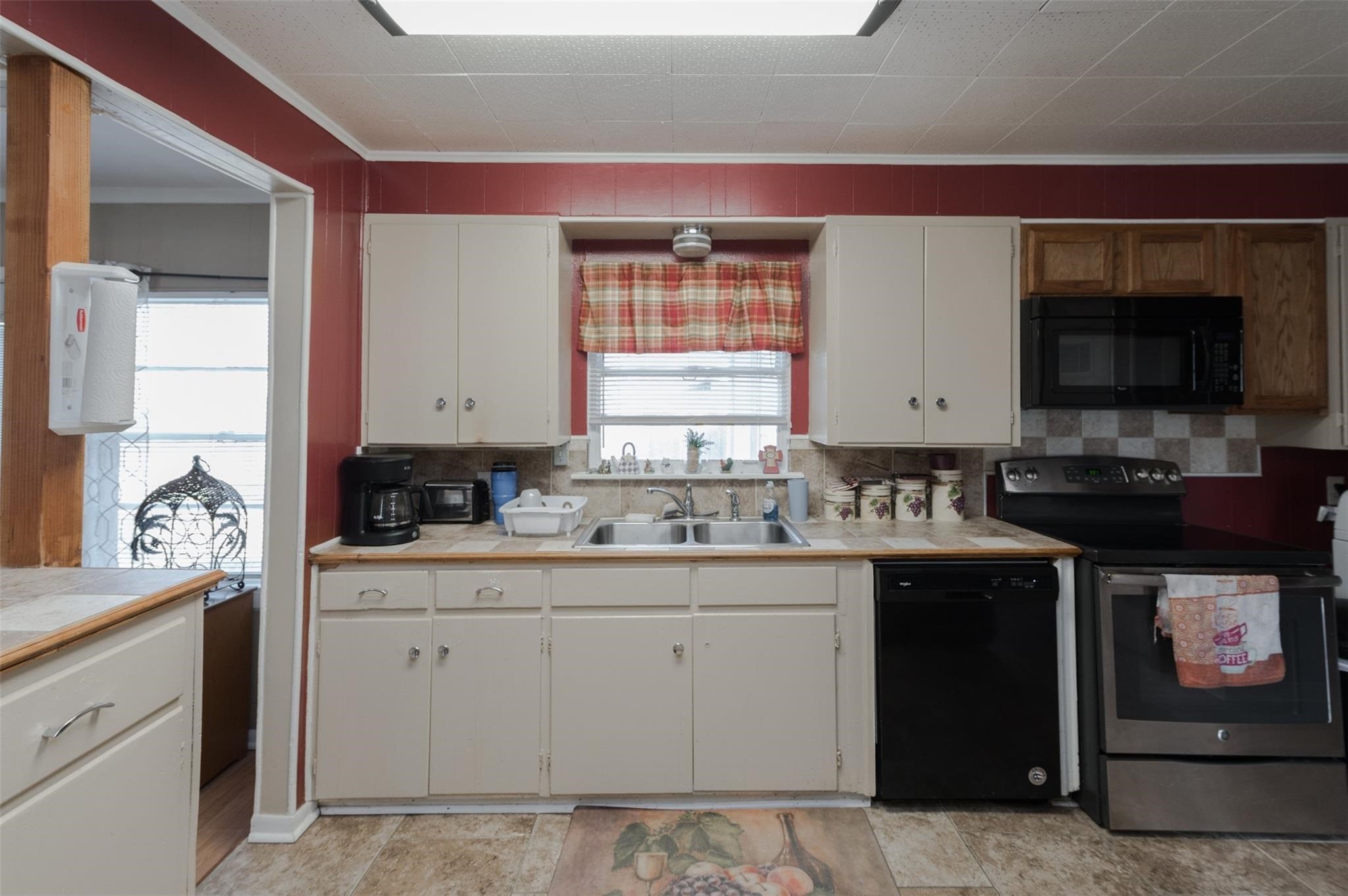 221 W Burton Street Sherman TX 75092